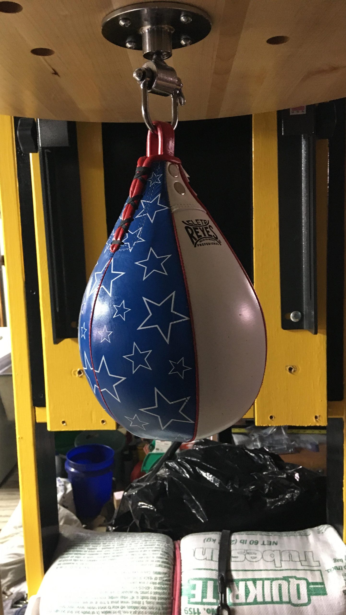 CLETO REYES Platform Leather Punching Speed Bag for Boxing, MMA, Muay Thai customer photo 2