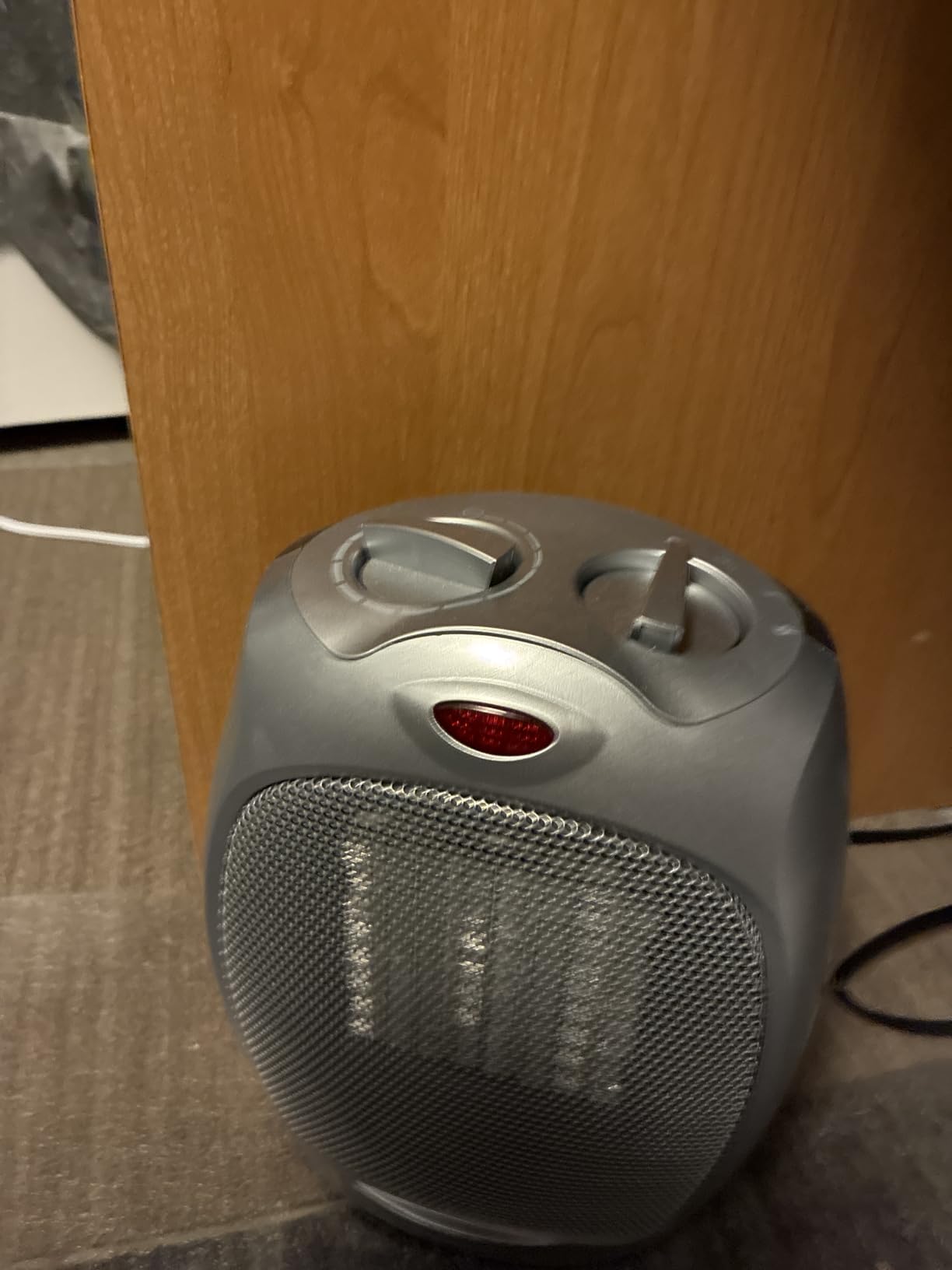 Amazon Basics Ceramic Space Heater, Portable Indoor Heating Solution, With Overheat and Tip-Over Protection, Thermostat, Non-Oscillating, 1500W, Fast Heating, 7.52