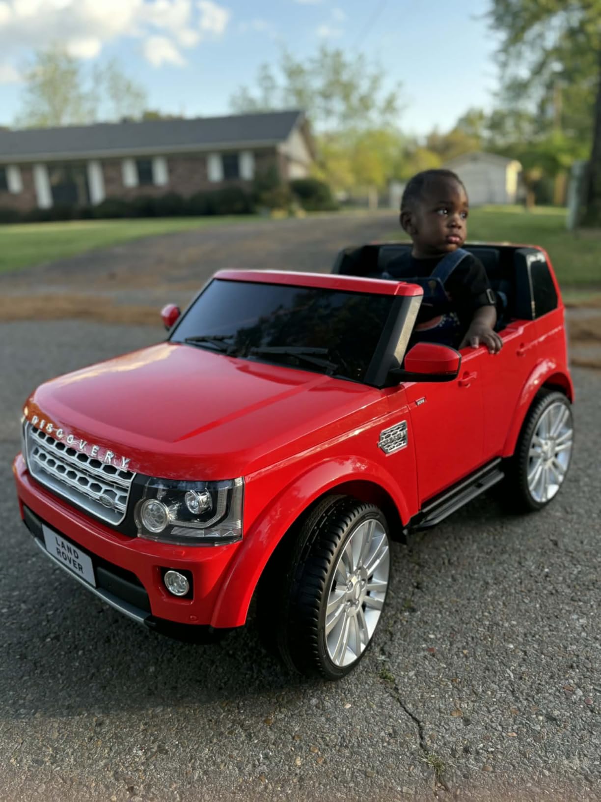Best Choice Products 12V 3.7 MPH 2-Seater Licensed Land Rover Ride On Car Toy w/Parent Remote Control, MP3 Player - Black customer photo 1