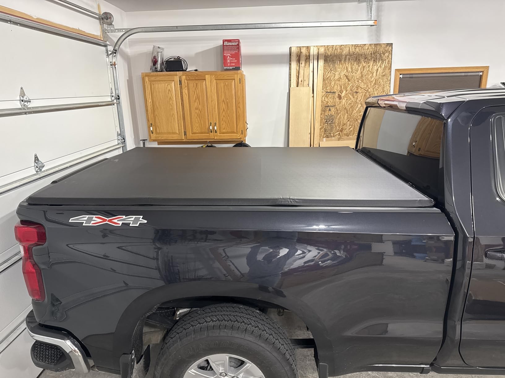 Tyger Auto T3 Soft Tri-fold Truck Bed Tonneau Cover - 2019-2026 Chevy Silverado/GMC Sierra 1500 5ft10in Bed customer photo 1