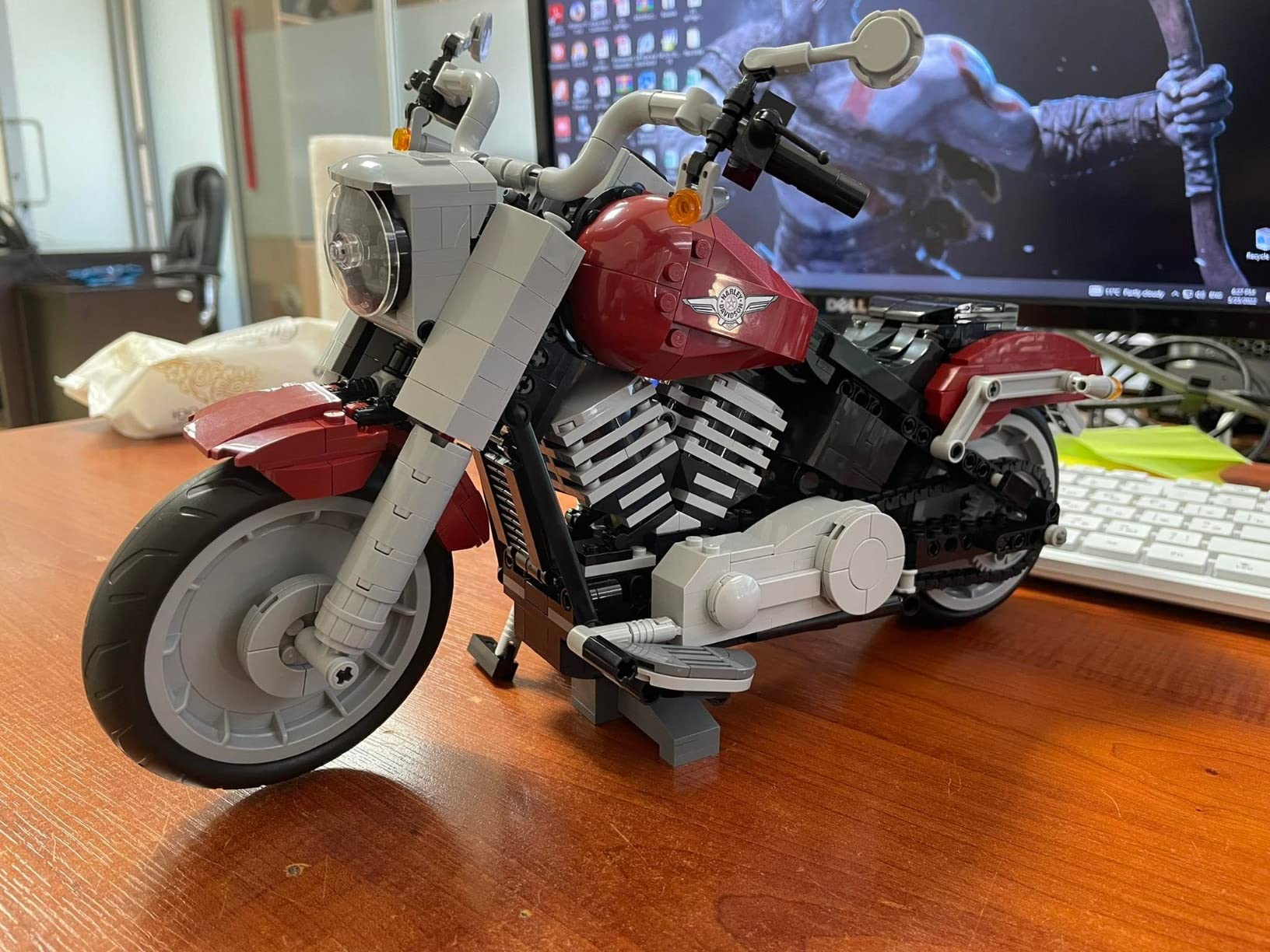 LEGO Creator Expert Harley-Davidson Fat Boy 10269 Building Kit (1,023 Pieces) customer photo 2