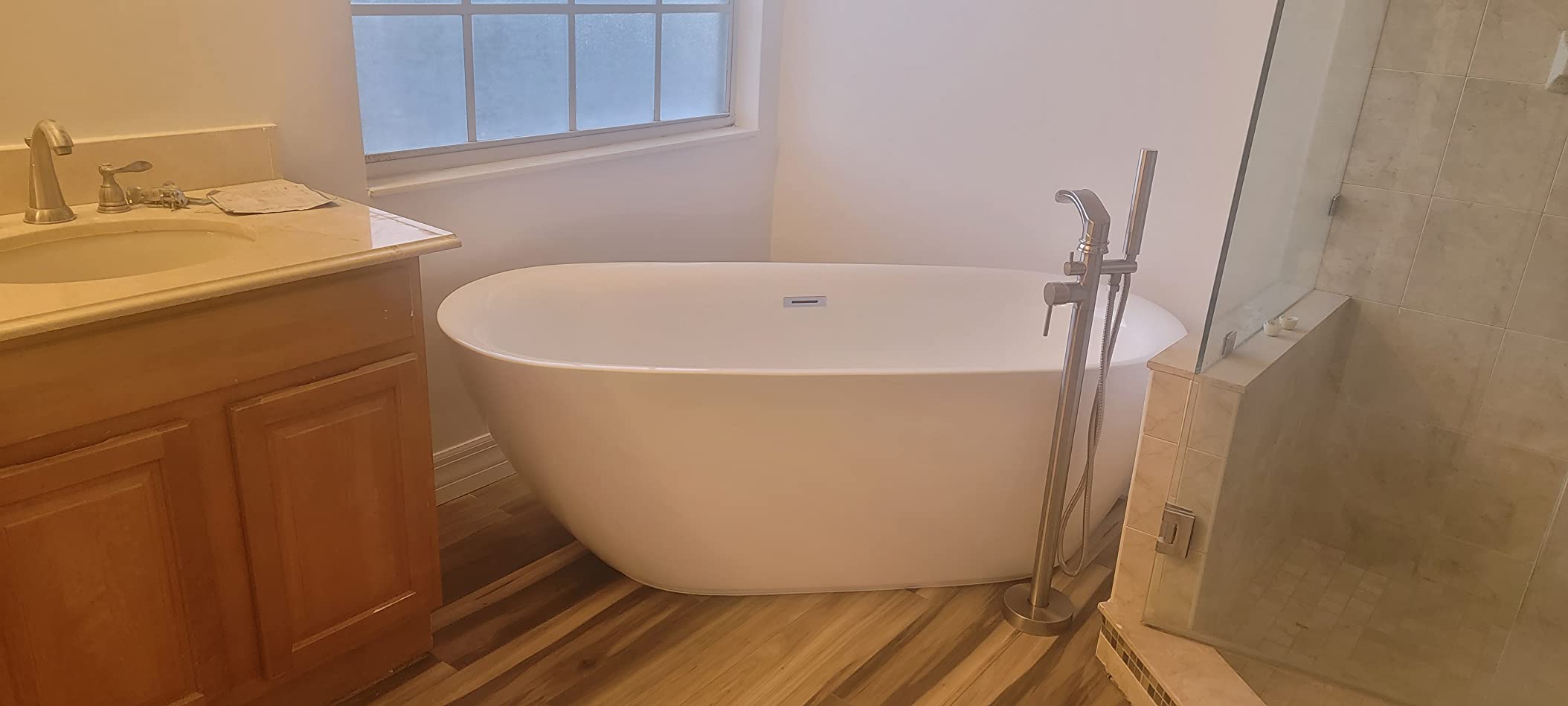 ANZZI Freestanding Bathtub 67 Inch Acrylic Flat Bottom Soaking Tub in Glossy White | Modern One Piece Design Center Drain High Capacity customer photo 2