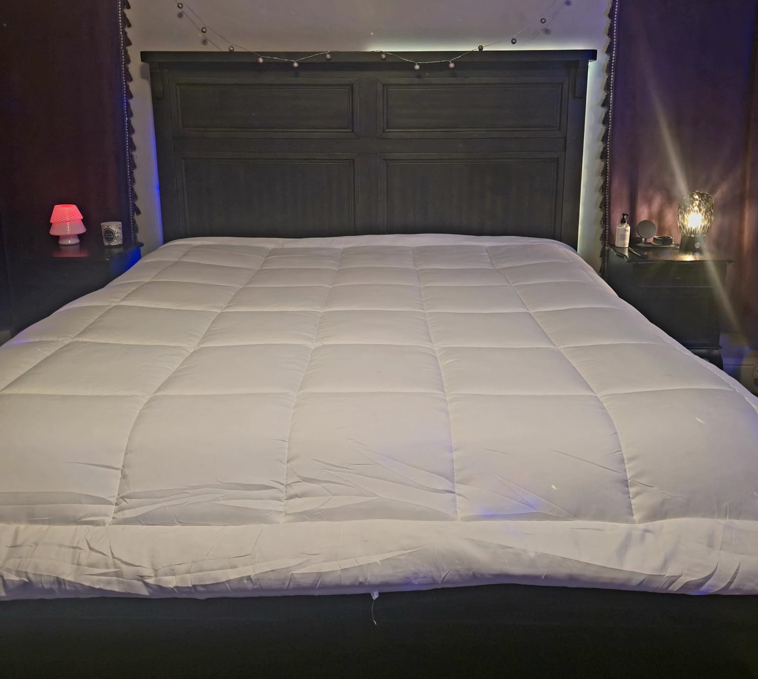Bedsure Comforter Duvet Insert - Quilted Comforters Queen Size, All Season Duvet, GentleSoft Down Alternative Bedding Blanket, with 8 Tabs, Gifts for Women/Men, White, Queen 88 x 88 Inches customer photo 2