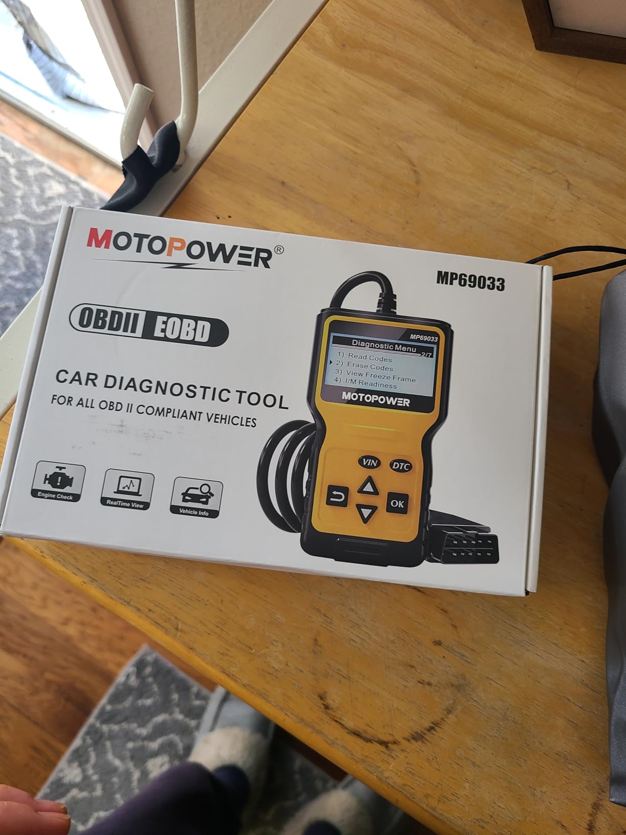MOTOPOWER MP69033 Car OBD2 Scanner Code Reader Engine Fault Scanner CAN Diagnostic Scan Tool for All OBD II Protocol Cars Since 1996 customer photo 1