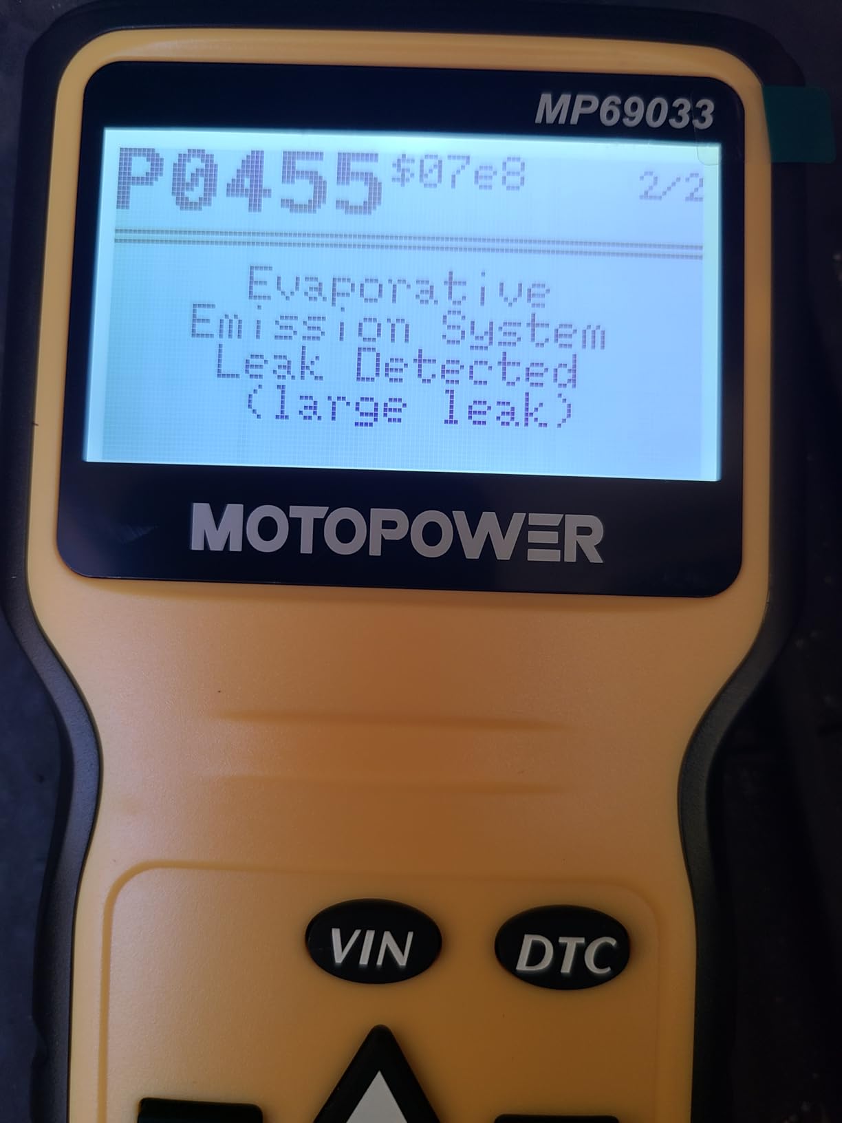 MOTOPOWER MP69033 Car OBD2 Scanner Code Reader Engine Fault Scanner CAN Diagnostic Scan Tool customer photo 2