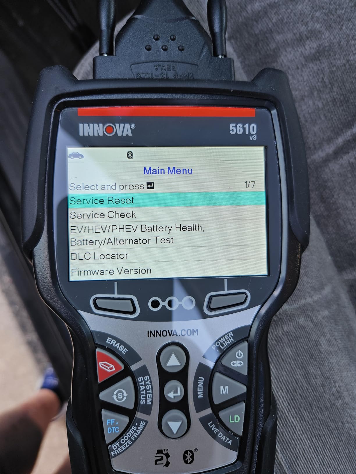 Innova 5610 OBD2 Bidirectional Scan Tool - Understand Your Vehicle, Pinpoint What's Wrong customer photo 2
