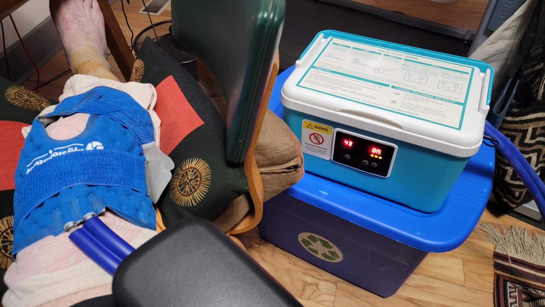 PhysioNatural Cold Therapy Ice Machine for Knee Surgery Recovery - Programmable Continuous Cryotherapy System with Adjustable Knee Pad for Post-Op Swelling, Sprains & Injuries customer photo 1