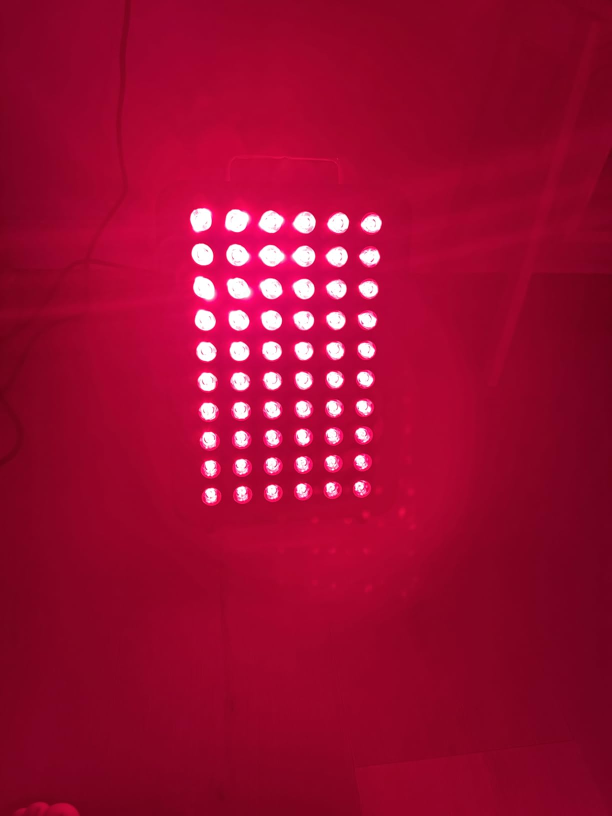 BestQool Red Light Therapy, Dual Chip Elite Grade LED Red Infrared Light Panel with Near-Infrared Light 660nm 850nm High Power Red Light Therapy Device at Home, Ideal for Body, Face, 105W customer photo 2