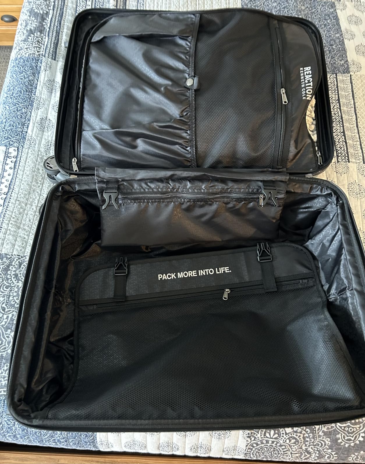 Kenneth Cole REACTION Renegade Luggage Expandable 8-Wheel Spinner Lightweight Hardside Suitcase, Champagne, 3-Piece Set (20
