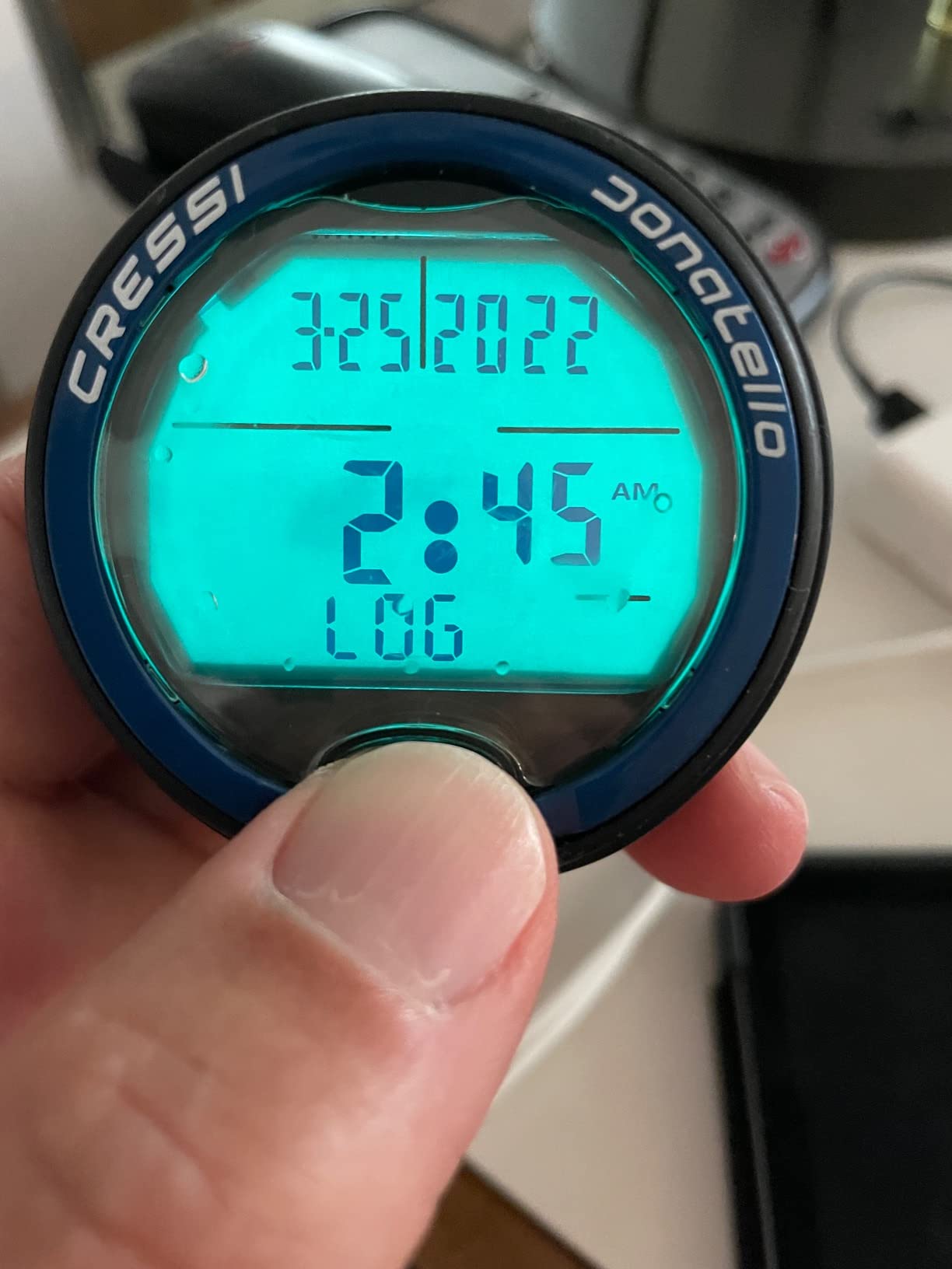 Cressi Donatello Wrist Dive Computer - Air & Nitrox Modes Dive Watch - HD Backlit Display customer photo 1