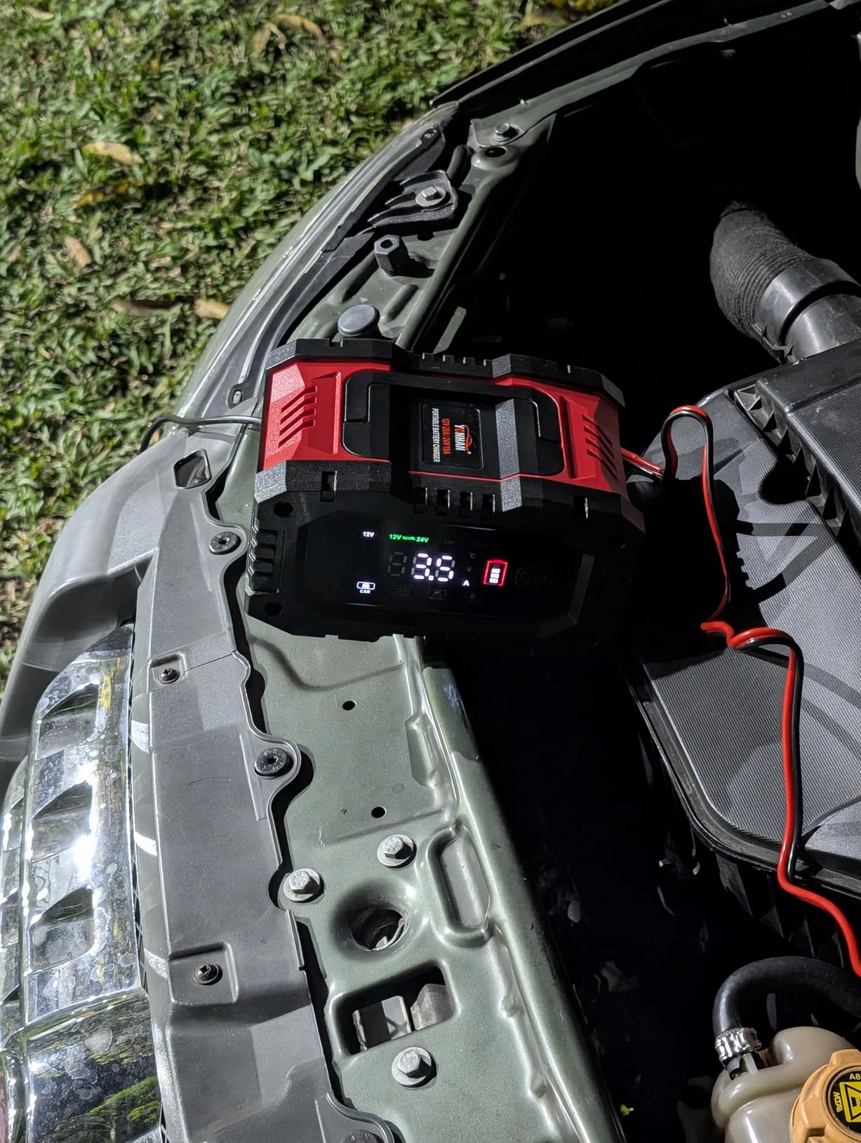 YONHAN Battery Charger 20A 12V/24V LiFePO4 Lead Acid Fully Automatic Battery Maintainer, Car Battery Trickle Charger Automotive w/Repair, Winter Mode, for AGM, STD, Gel, Deep Cycle Batteries customer photo 1