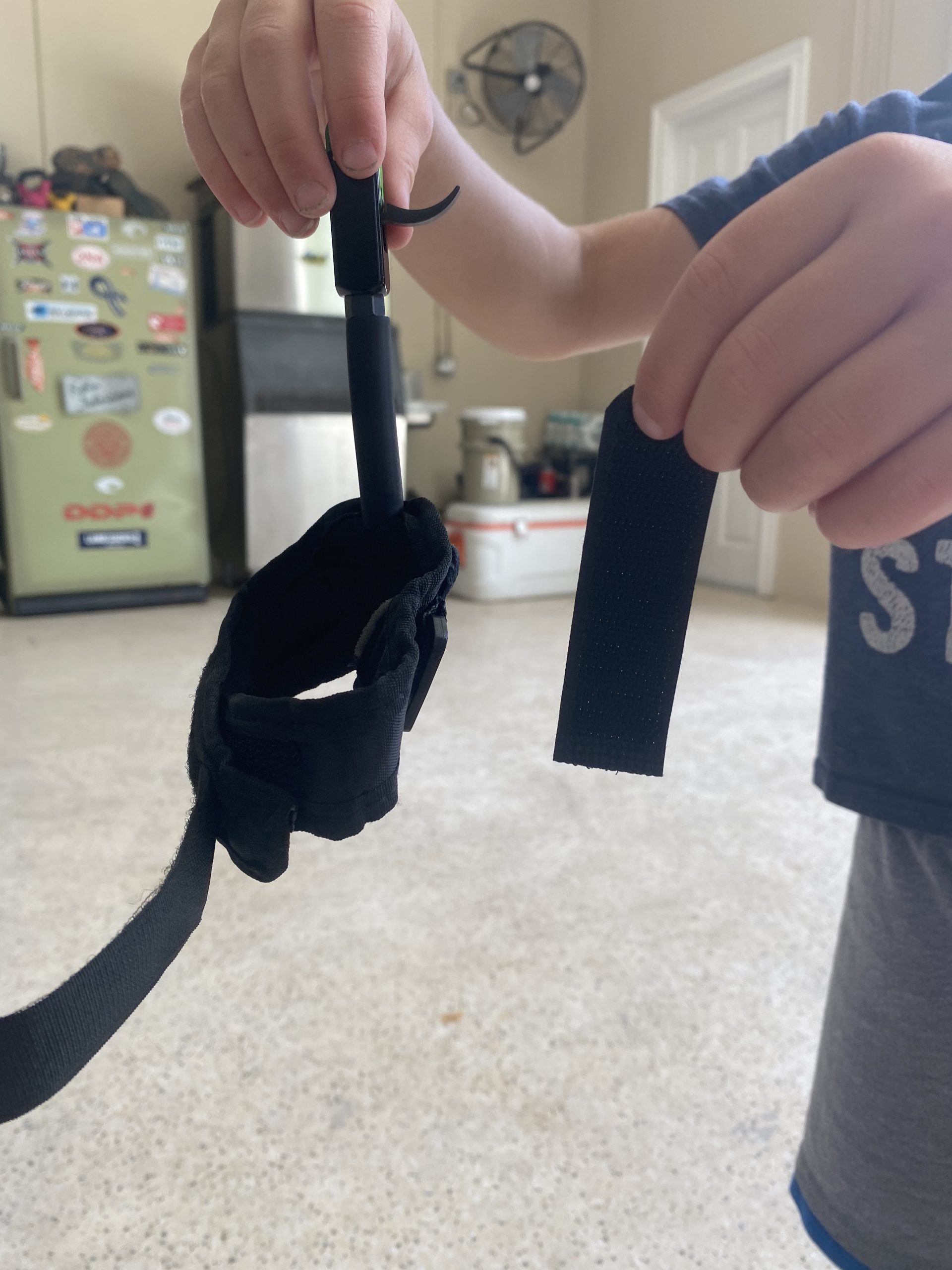 Archery Bow Release Aid Compound Bow Release Children Release Thumb Trigger Caliper Wrist Release Nylon Strap Quick Release for Youth Junior Kids customer photo 2