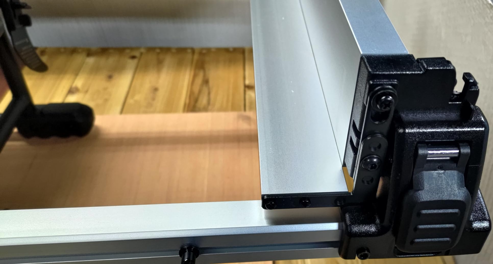 DEWALT 15 Amp 8-1/4 in. Compact Portable Jobsite Table Saw (DWE7485) customer photo 2