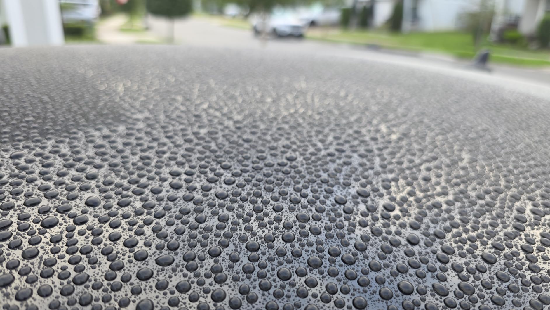Griot's Garage Ceramic 3-in-1 Wax, SiO2 Spray for Cars, Trucks, and RV's, Provides Protection and Water Beading on Paint, Wheels, Plastic, Rubber Trim, Chrome, and More, 10978, 22 oz customer photo 2