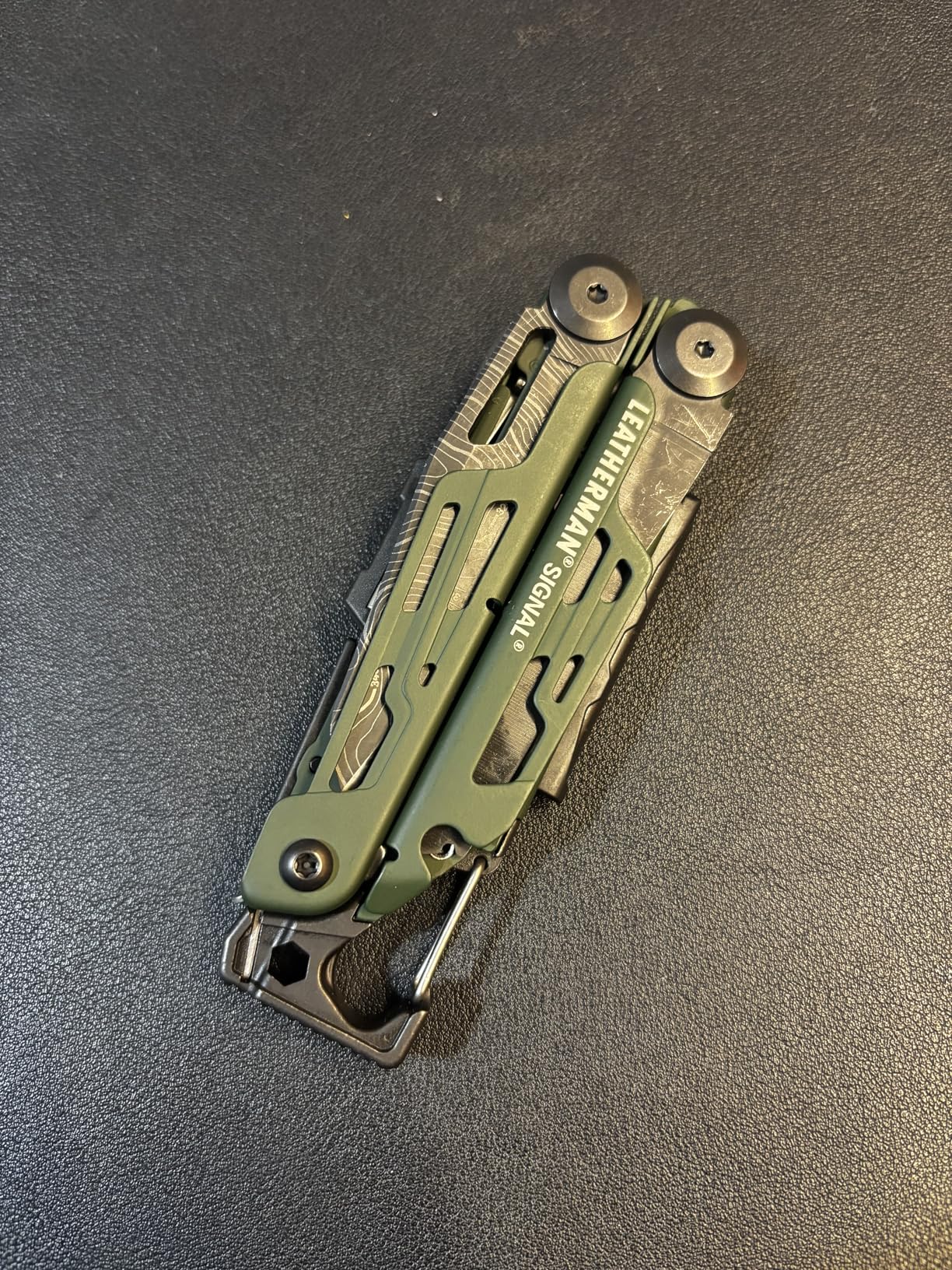 LEATHERMAN, Signal, 19-in-1 Multi-tool for Outdoors, Camping, Hiking, Fishing, Survival, Durable & Lightweight EDC, Made in the USA, Topographical Print customer photo 2