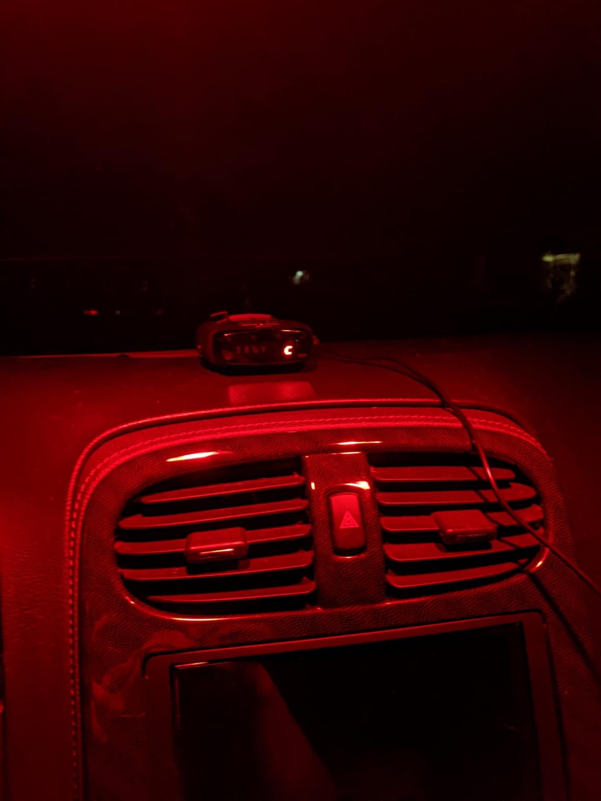 Cobra RAD 380 Laser Radar Detector - Long Range Detection, LaserEye Front and Rear Detection, IVT Filtering, Adjustable Sensitivity, Digital Signal Processing customer photo 2
