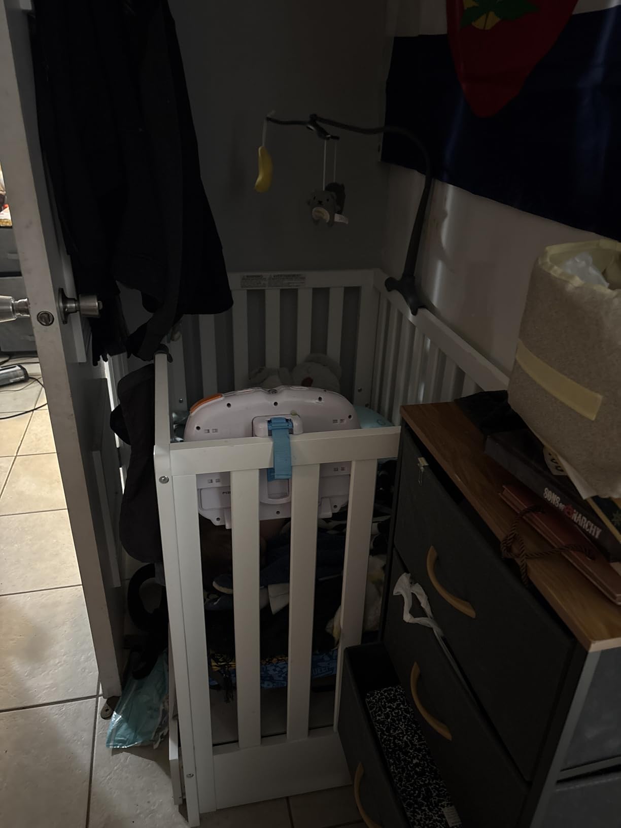 Carter's by DaVinci Colby 4-in-1 Convertible Mini Crib with Trundle Drawer in Grey and White, Greenguard Gold Certified, Undercrib Storage customer photo 1