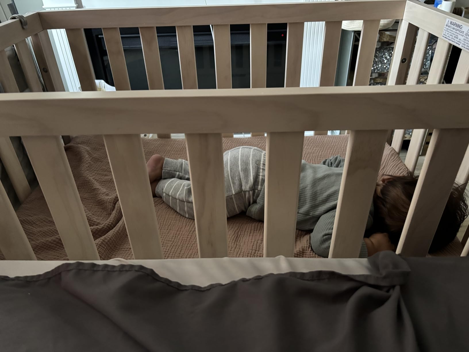 Carter's by DaVinci Colby 4-in-1 Convertible Mini Crib with Trundle Drawer in Grey and White, Greenguard Gold Certified, Undercrib Storage customer photo 2