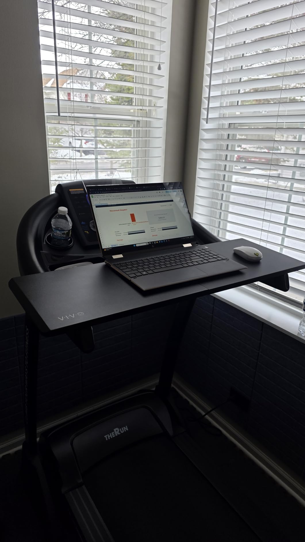 VIVO Universal Treadmill Desk, Ergonomic Platform Designed for Notebooks, Tablets, Laptops, and More, Workstation for Treadmill Handlebars up to 31 inches customer photo 1