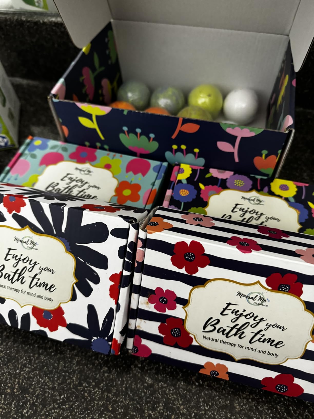 Bath Bombs for Women Gift Set - 24 Natural and Organic Bath Bombs with Essential Oils & Moisturizing Shea Butter customer photo 1