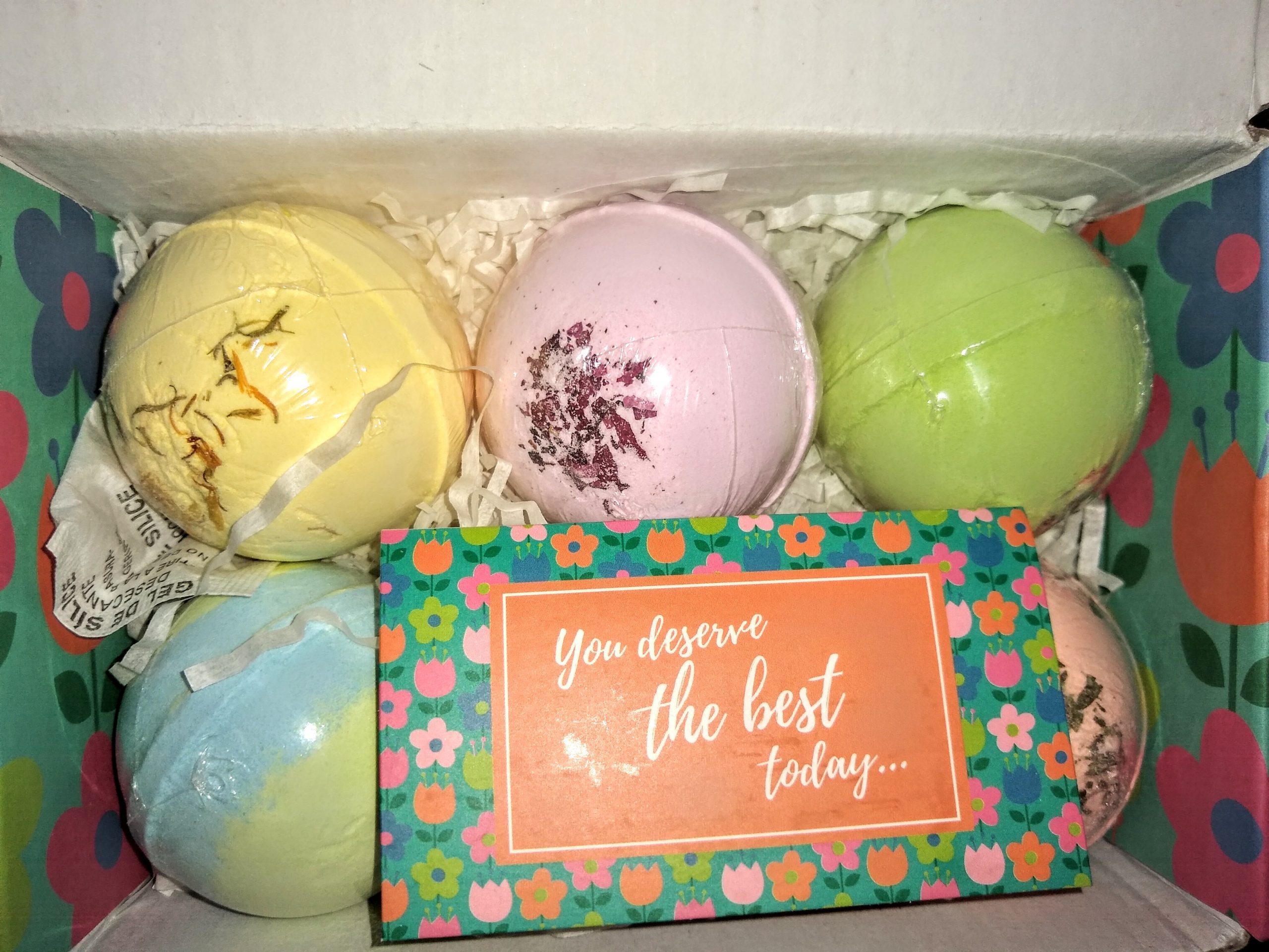 Bath Bombs for Women Gift Set - 24 Natural and Organic Bath Bombs with Essential Oils & Moisturizing Shea Butter customer photo 2