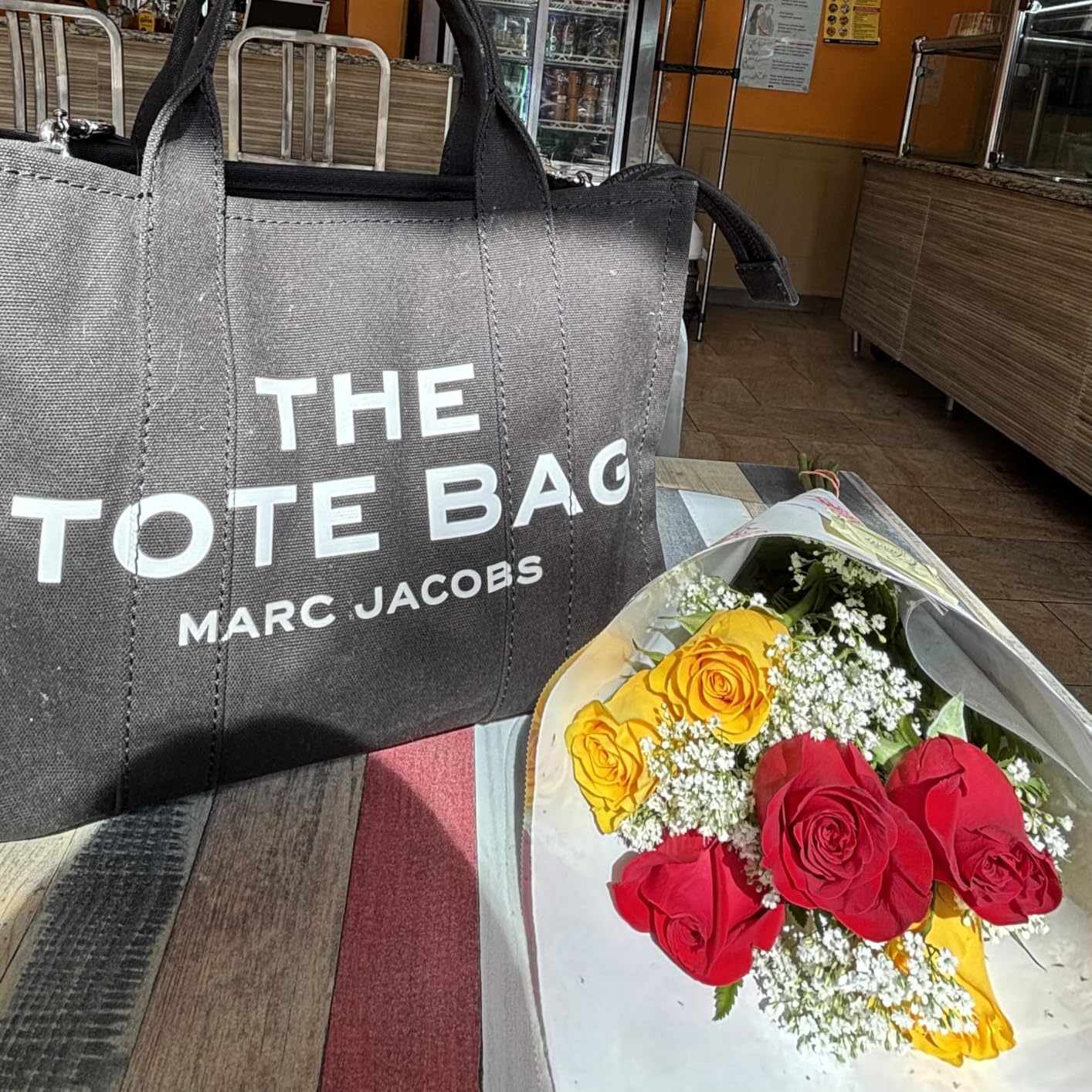 Marc Jacobs Women's The Medium Tote Bag customer photo 1