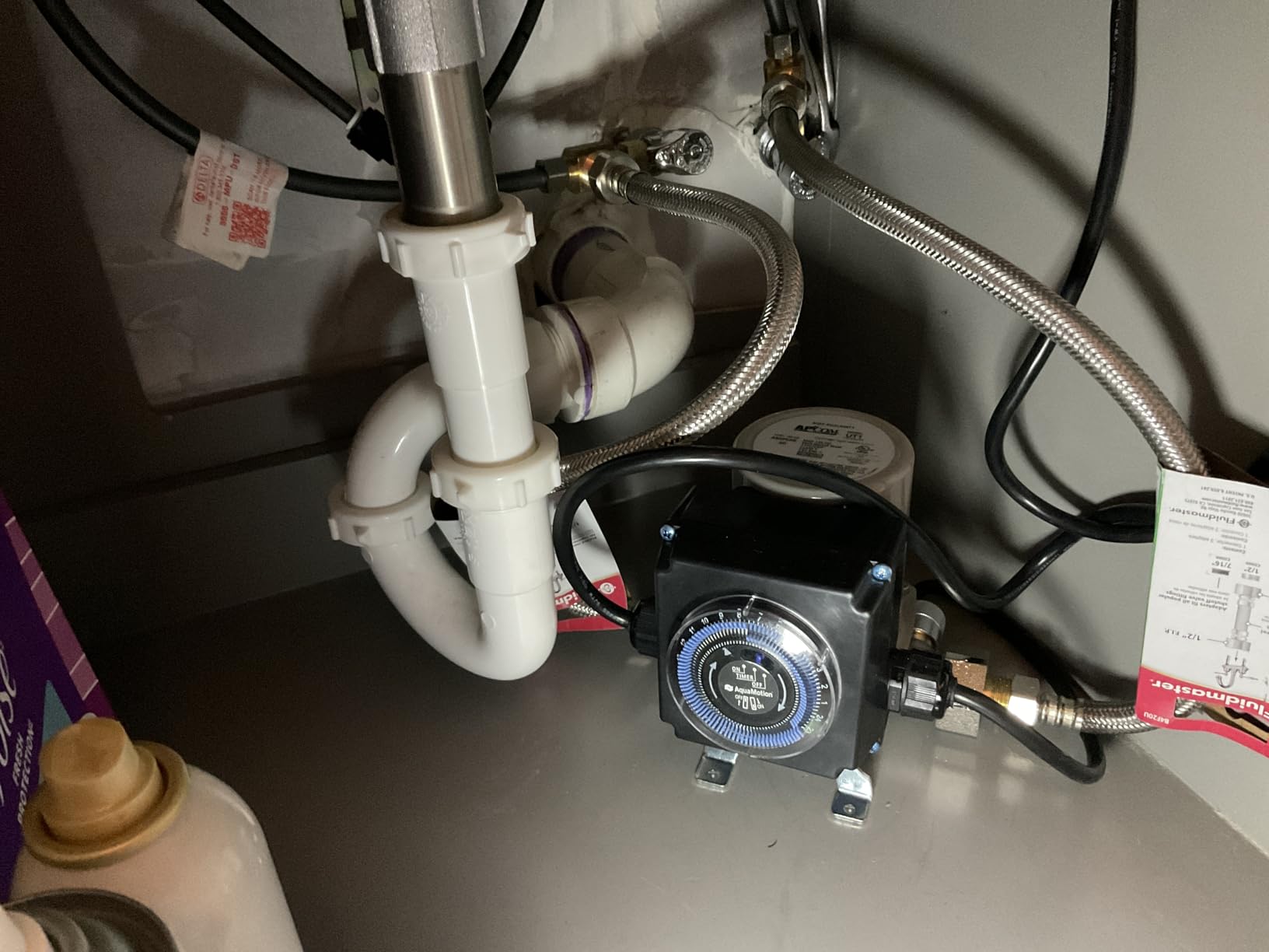APCOM UT1 Automatic Hot Water Recirculation Pump For Under Sink - Instant Hot Water Recirculating System For Tank Type Water Heaters - Energy & Cost Efficient customer photo 2