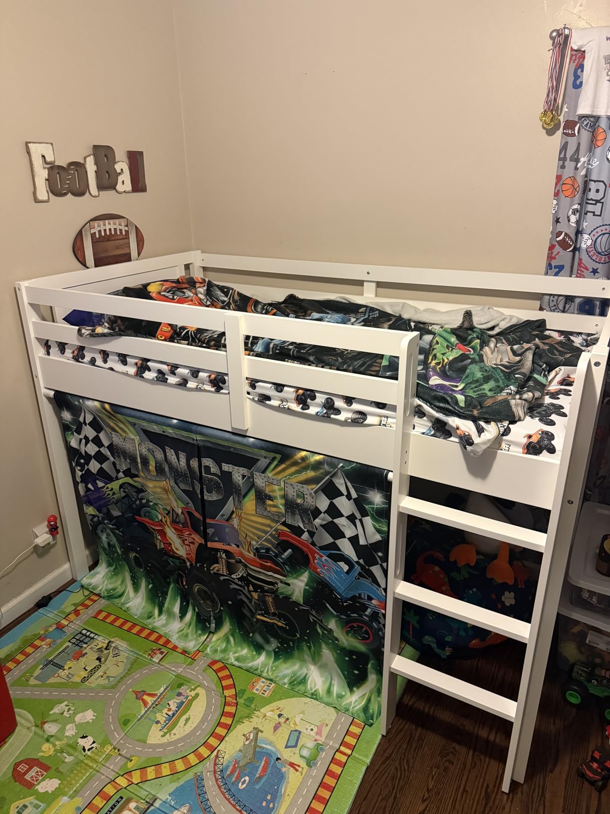 Delta Children Twin Loft Bed with Guardrail and Ladder (Coordinates with Loft Bed Tents Sold Separately), White customer photo 1
