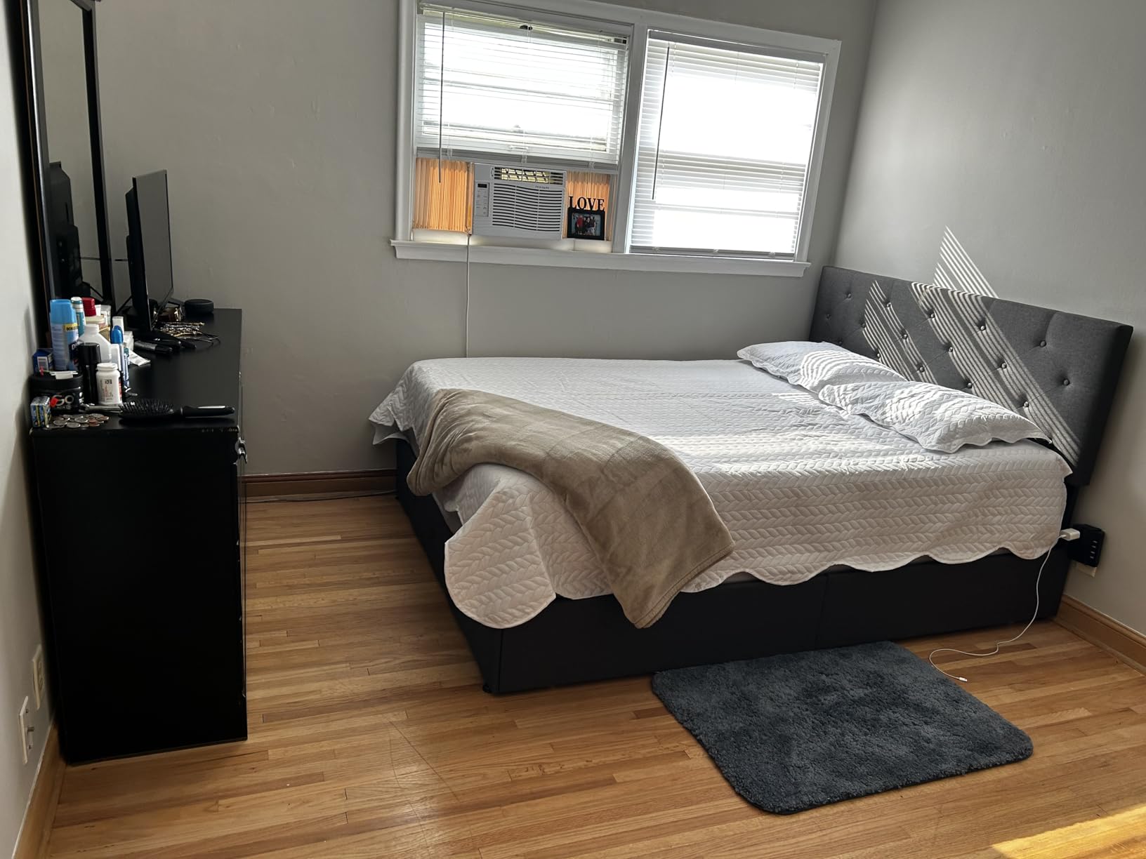 Allewie Upholstered Queen Size Platform Bed Frame with 4 Storage Drawers and Headboard, Diamond Stitched Button Tufted, Mattress Foundation with Wooden Slats Support, No Box Spring Needed, Dark Grey customer photo 2