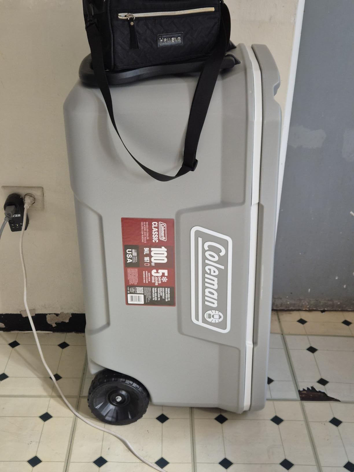 Coleman Ice Chest | 316 Series Wheeled Cooler customer photo 1