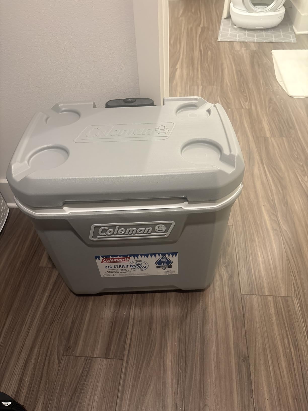 Coleman Ice Chest | 316 Series Wheeled Cooler customer photo 2