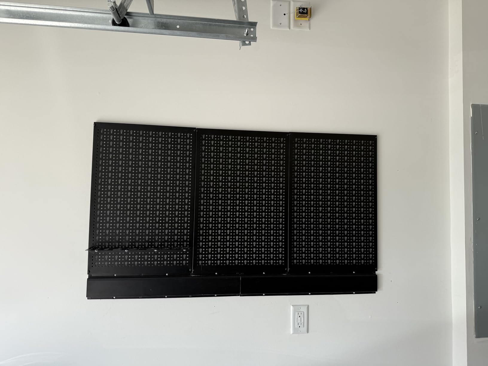 TORACK 109 PCS Pegboard Wall Organizer 4 ft. Garage Metal Pegboard Utility Tool Storage Kit w/Toolboard Hooks & Pegboard Hooks Accessories, Wall Mounted Storage Bins & Shelf customer photo 2