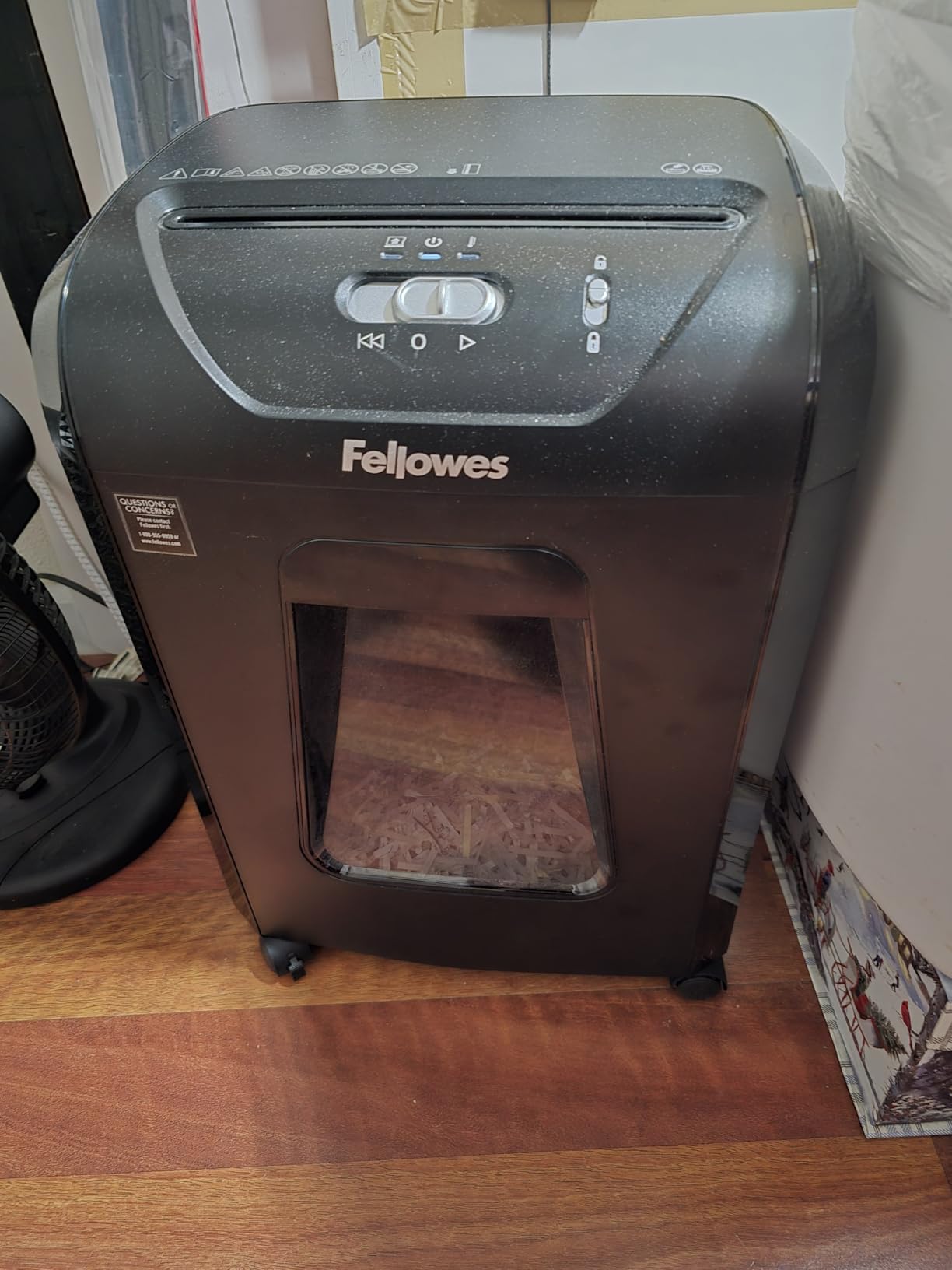 Fellowes Powershred 12 Sheet Cross-Cut Paper Home Office Paper Shredder, 19.50