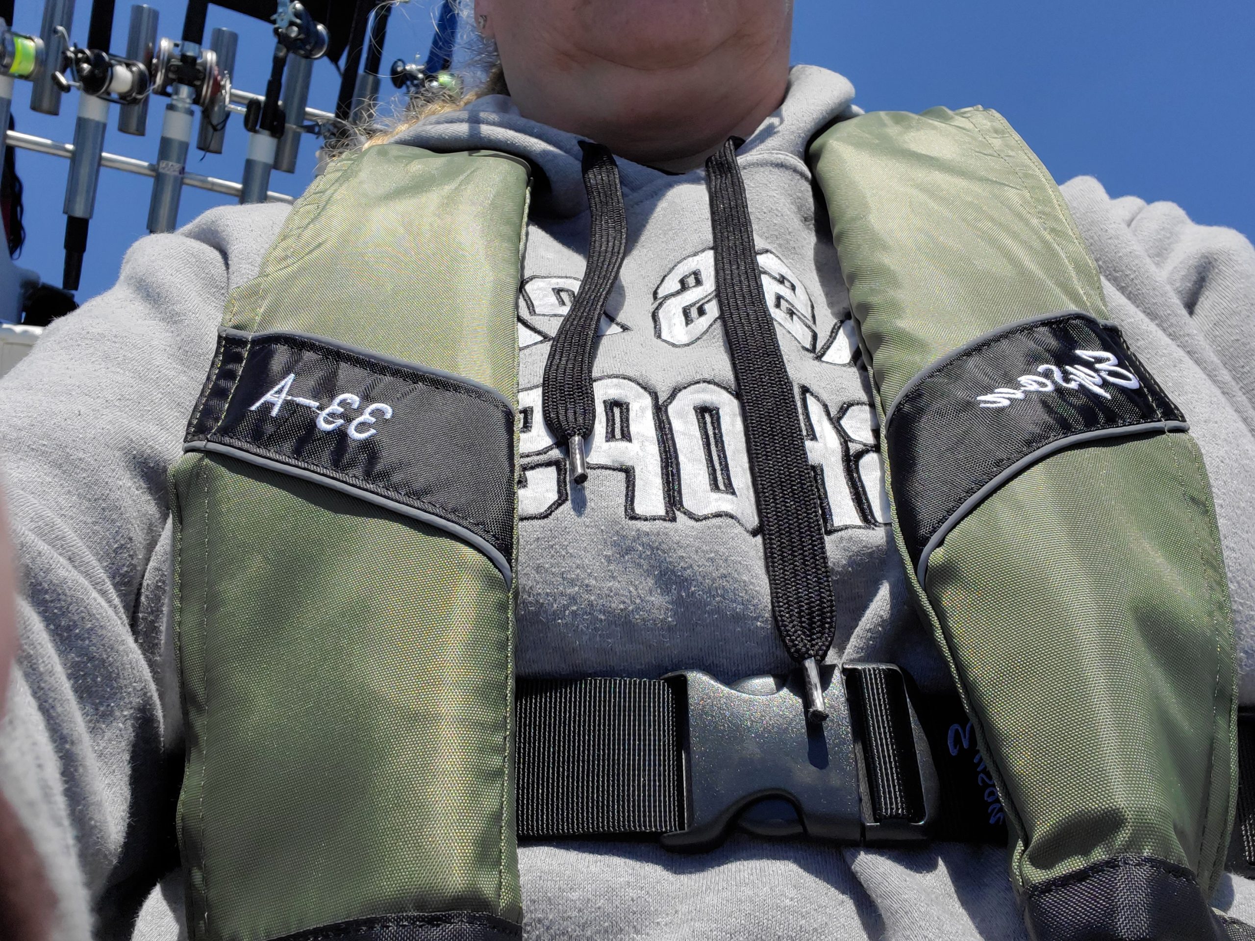 Eyson Slim Inflatable Life Jacket Life Vest Automatic customer photo 1