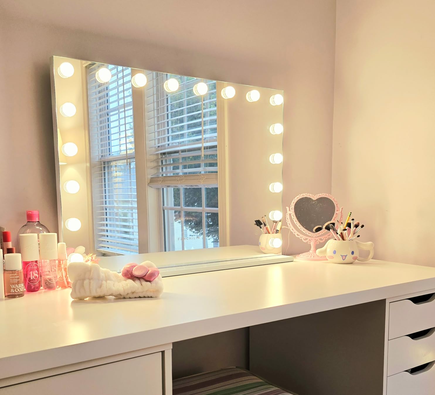 FENCHILIN Vanity Mirror with Lights 32''x23'' Tempered Glass Large Hollywood Mirror with 18 Dimmable Bulbs for Makeup Table/Hanging Bluetooth Speaker Mirror with Touch Screen & USB Charge Port customer photo 2