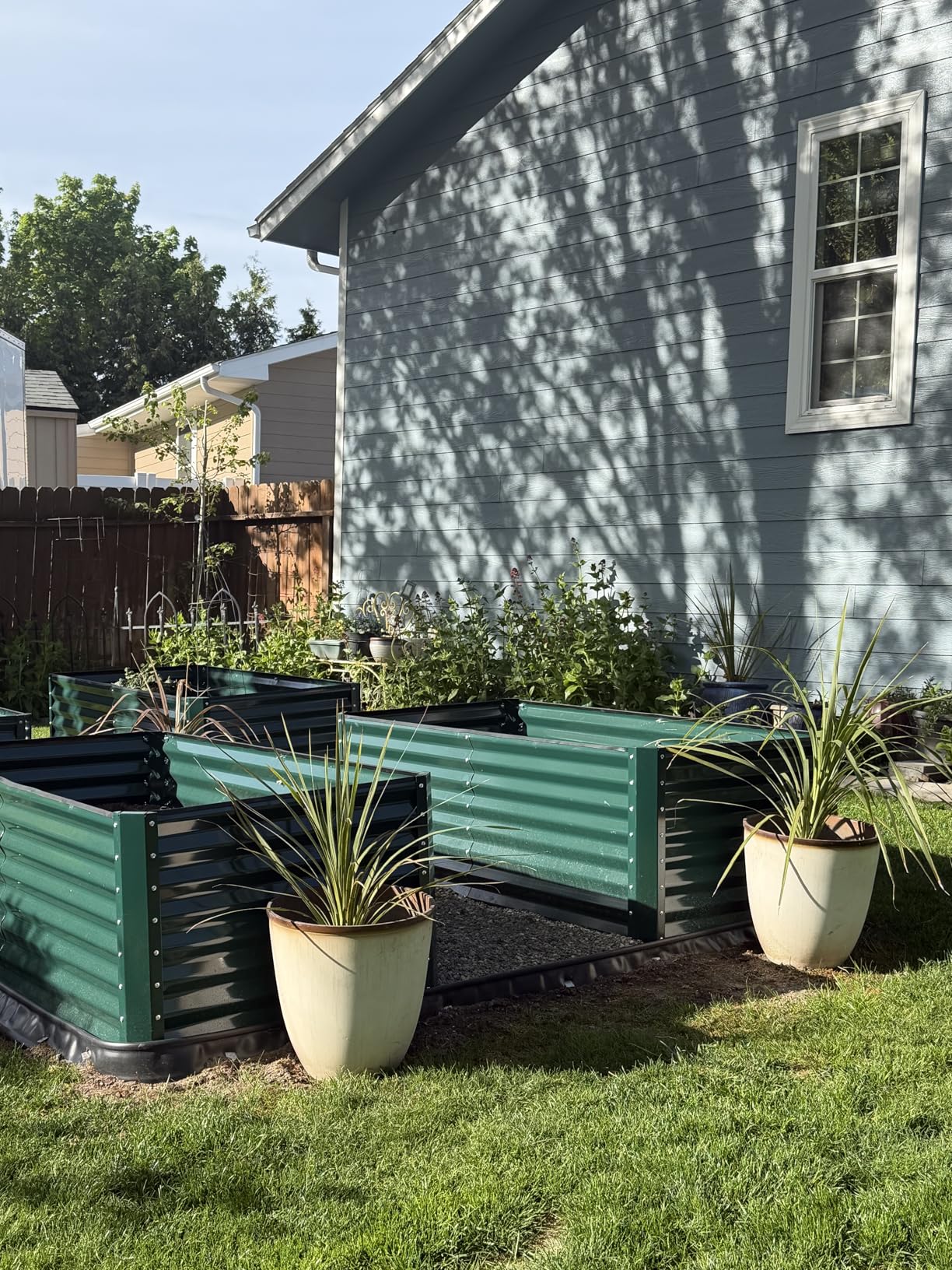 Best Choice Products 6x3x2ft Outdoor Metal Raised Garden Bed, Deep Root Box Planter for Vegetables, Flowers, Herbs, 269 Gallon Capacity, 100% Non Toxic Materials - Gray customer photo 1