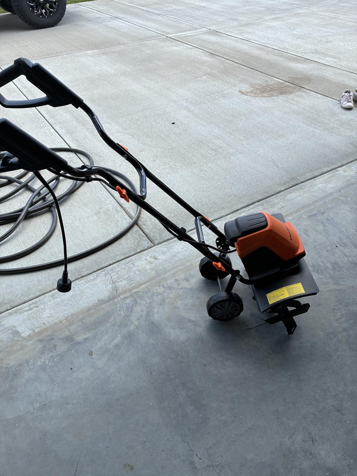 LawnMaster 13.5 Amp 18