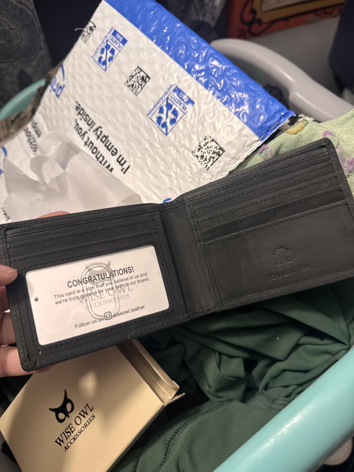 Real Leather Mens Bifold Wallet RFID Blocking Slim Minimalist Front Pocket - Thin & Stylish with ID Window in Gift Box (Crazy Horse, Coffee) customer photo 2