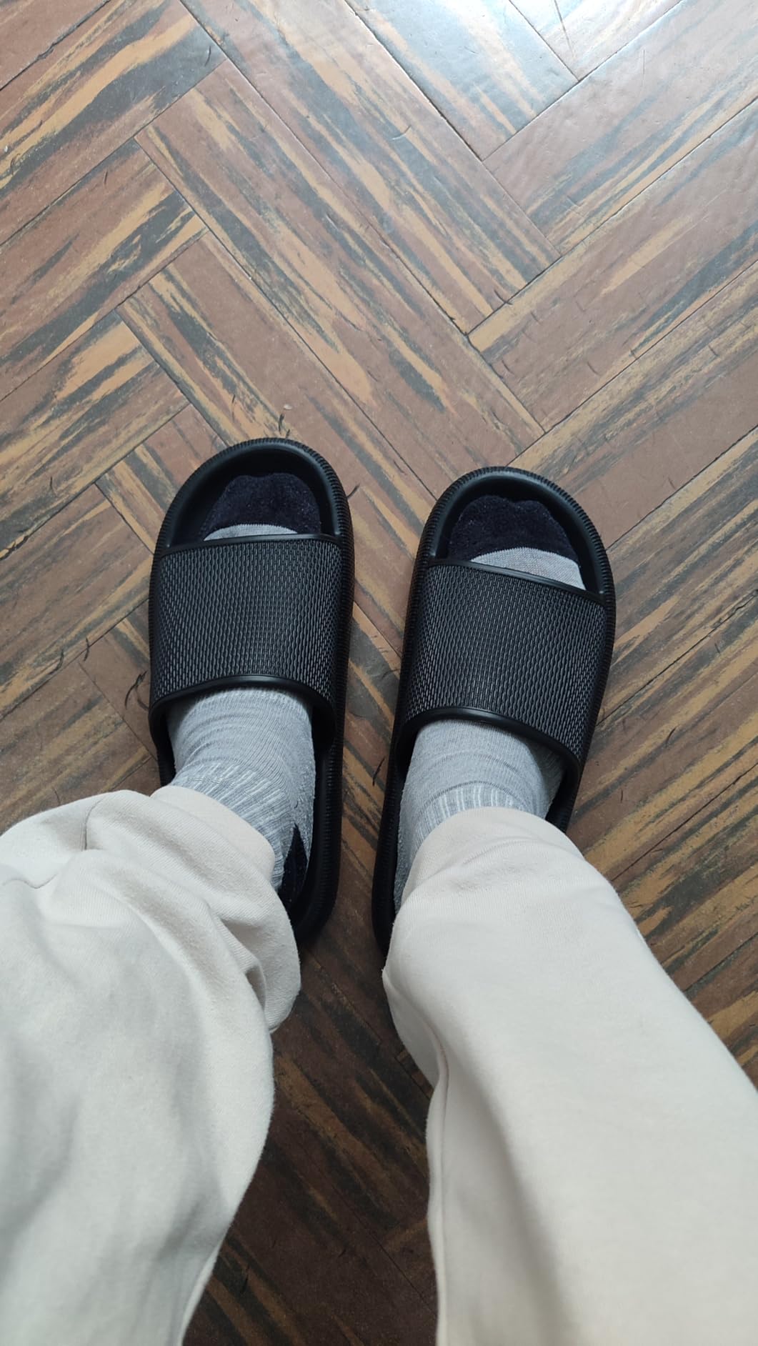 BRONAX Pillow Slippers for Women and Men | House Slides Shower Sandals | Cushioned Thick Sole customer photo 2
