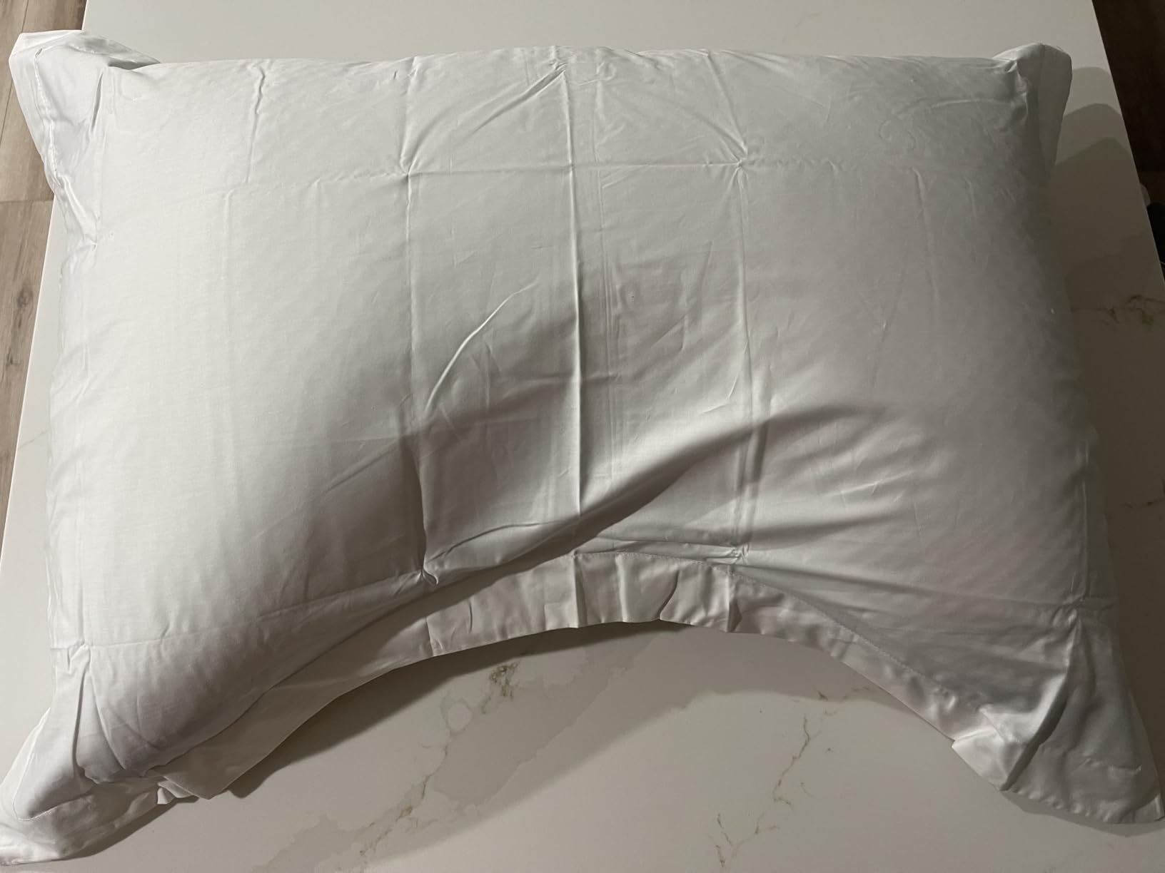 Eli & Elm Side Sleeper Pillow - Best Ergonomic Side Sleeper Pillow for Neck Pain with Supportive Cooling Latex Fill, U-Shape Contoured Design, Queen Size customer photo 2