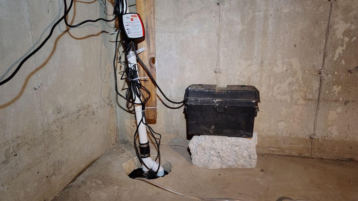 The Basement Watchdog Combo Preassembled Primary & Battery Backup Sump Pump System w/Monitoring Controller (CITE-33) customer photo 1