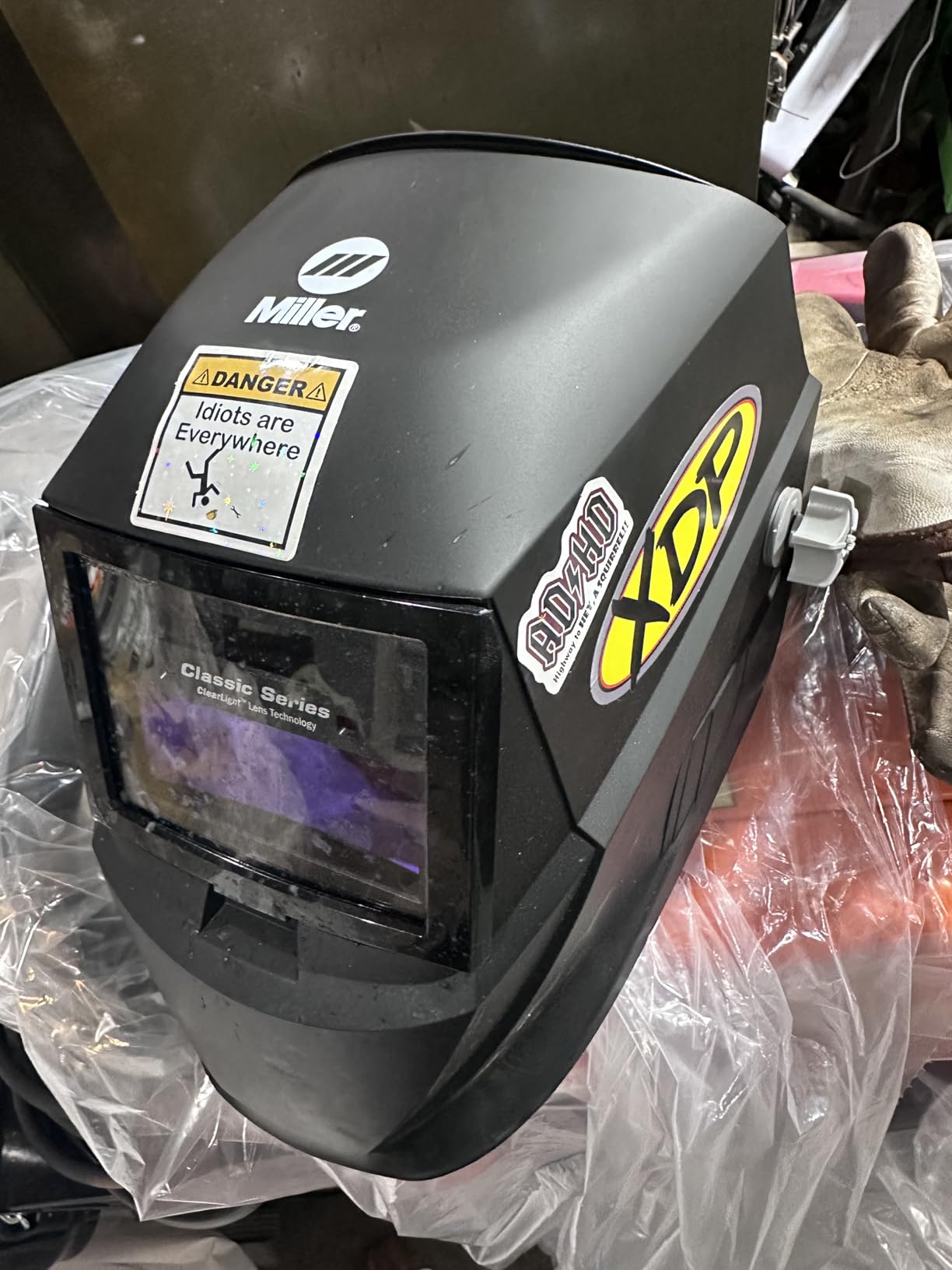 Miller Classic Series Auto-Darkening Welding Helmet - Professional TIG/MIG Welding Mask with ClearLight Technology, Variable Shade 8-13 customer photo 1