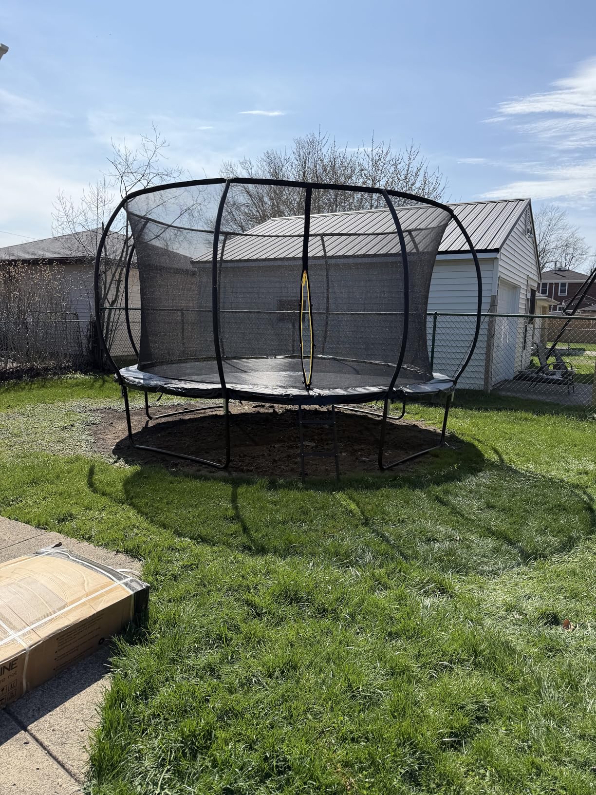 JUMPZYLLA Trampoline Outdoor 8FT 10FT 12FT 14FT 15FT 16FT with Enclosure, Non-Slip Ladder & Anti-Rust Coated Frame, ASTM Approved Recreational Backyard Large Trampoline with Net for Kids & Adults customer photo 2