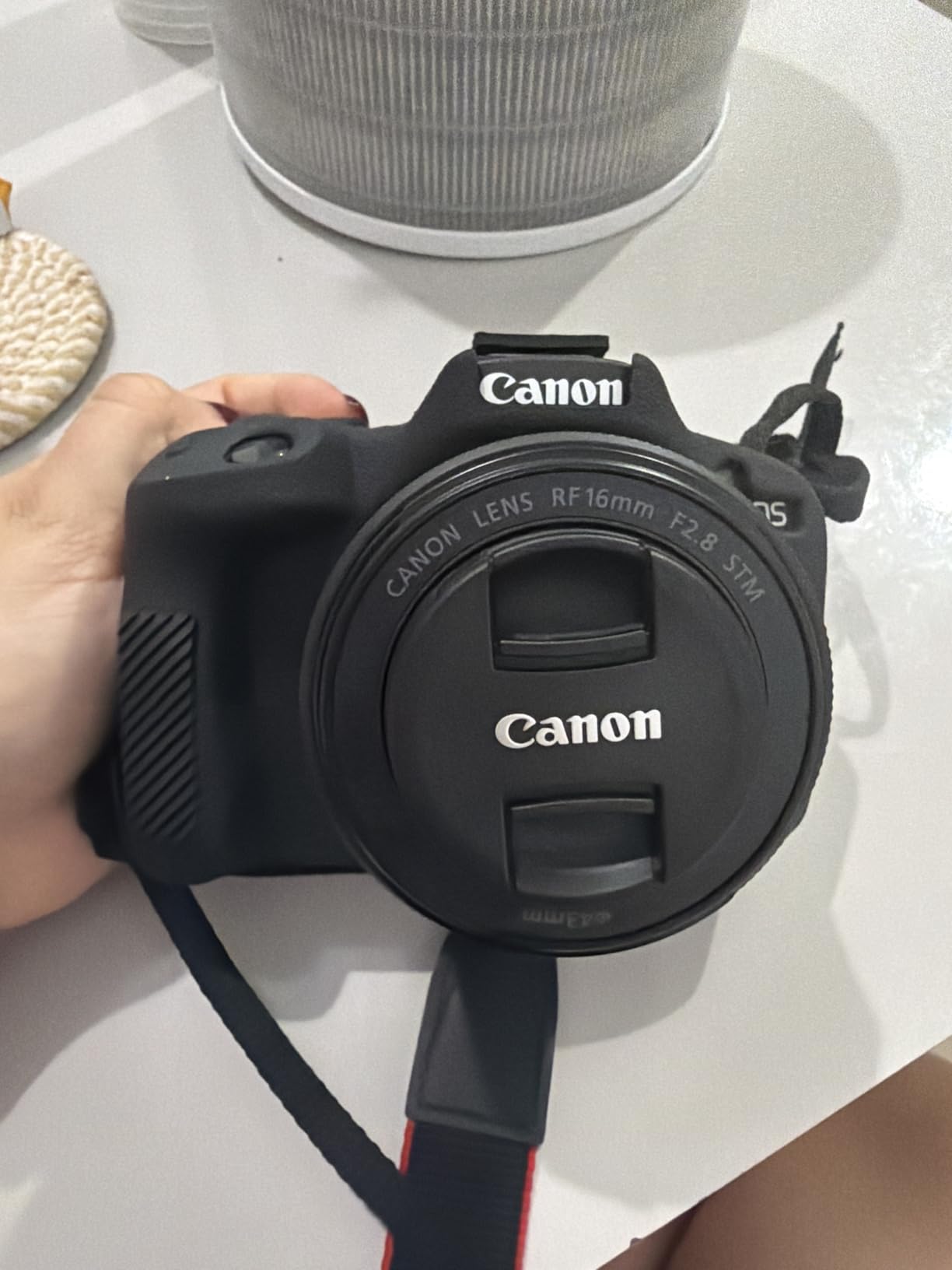Canon RF16mm F2.8 STM Lens, Ultra Wide-Angle Prime Lens for EOS R Series customer photo 2
