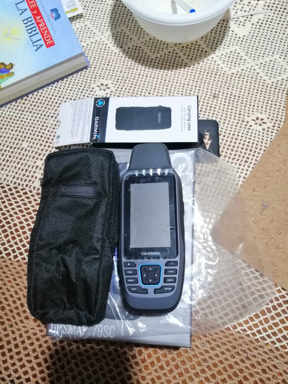 Garmin GPSMAP 79sc, Marine GPS Handheld Preloaded with BlueChart g3 Coastal Charts, Rugged Design and Floats in Water customer photo 3