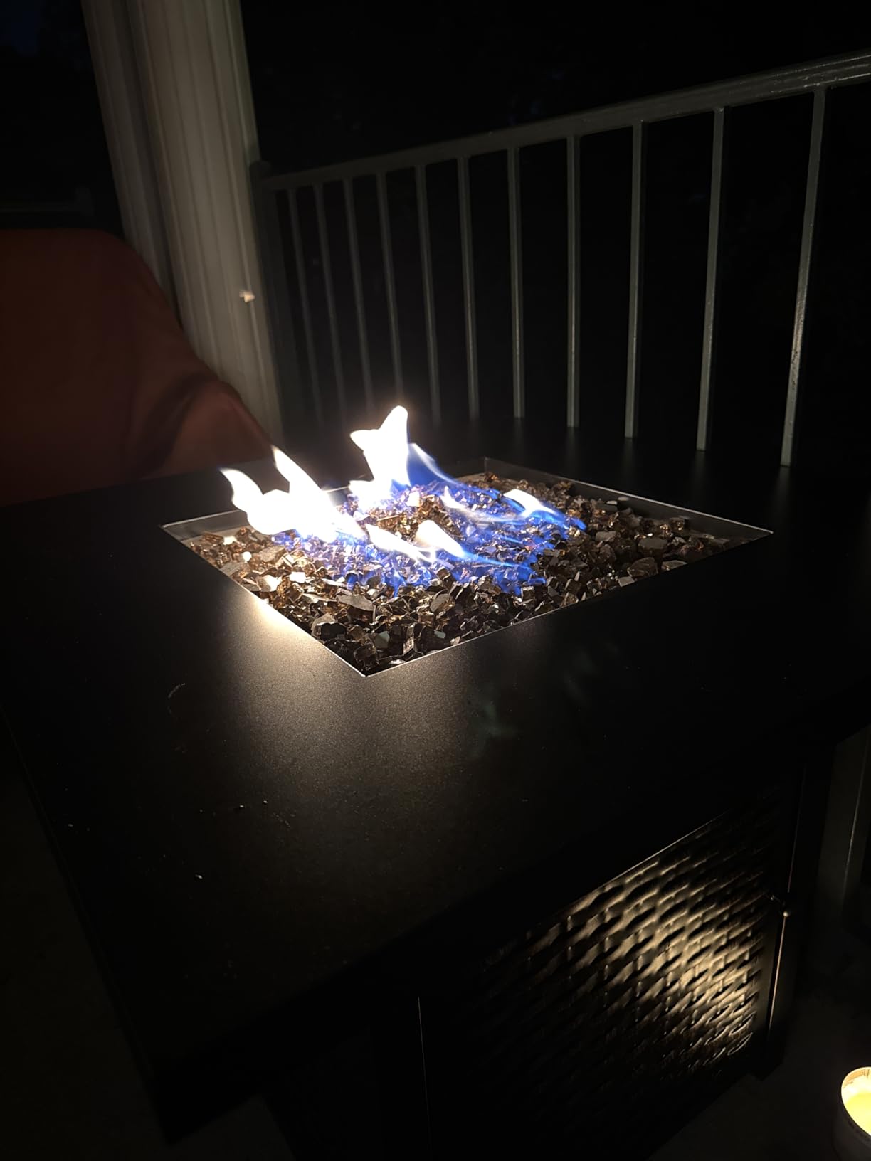 Ciays 28 Inch Propane Fire Pit CSA-Listed Outdoor Fire Pit Table, 50,000 BTU Steel Gas Fire Pits with Lid and Lava Rock, Add Warmth and Ambience to Parties On Patio Deck Garden,Black,CIFPT3-N1 customer photo 2