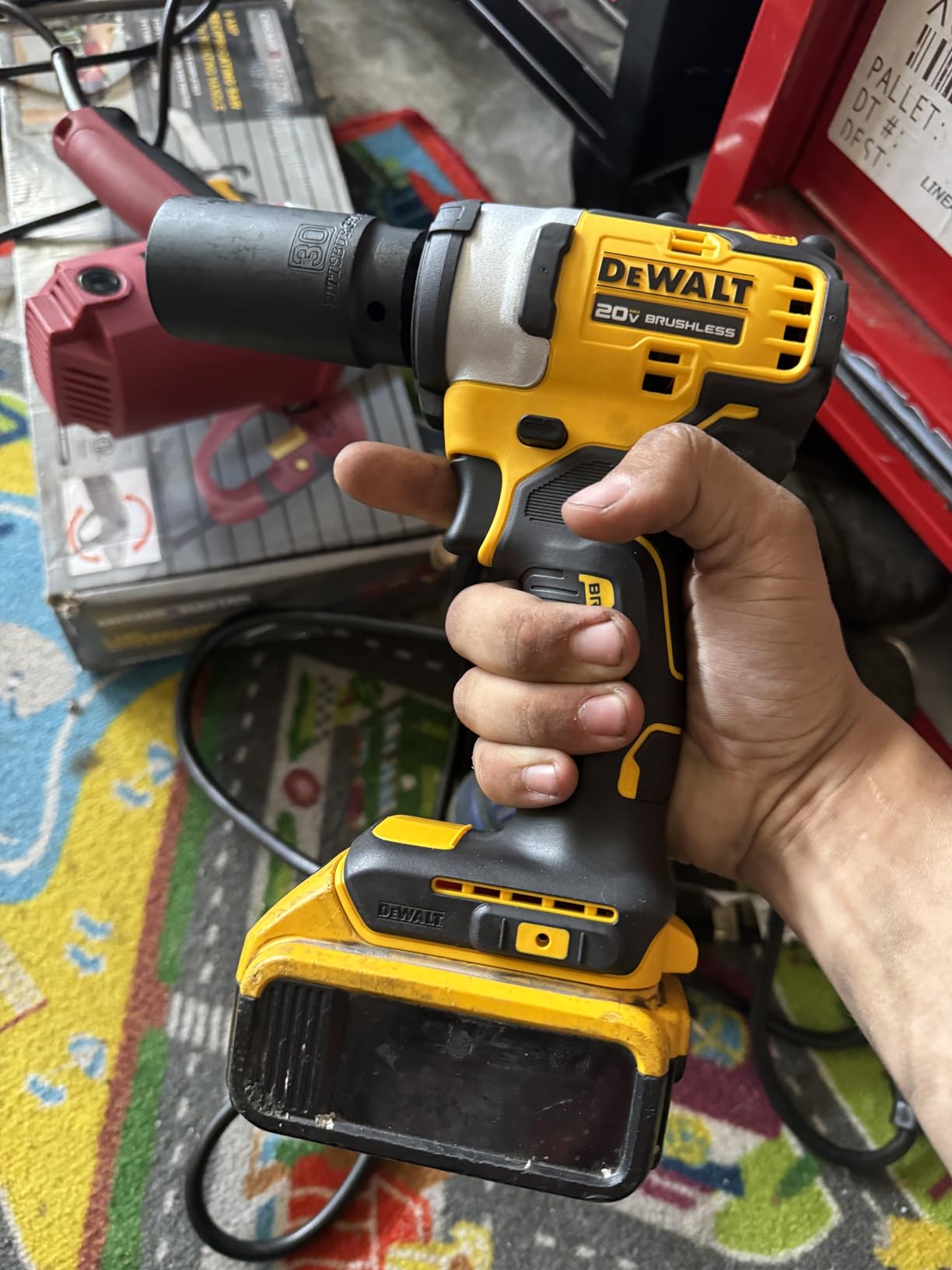 DEWALT DCF911B 20V MAX 1/2