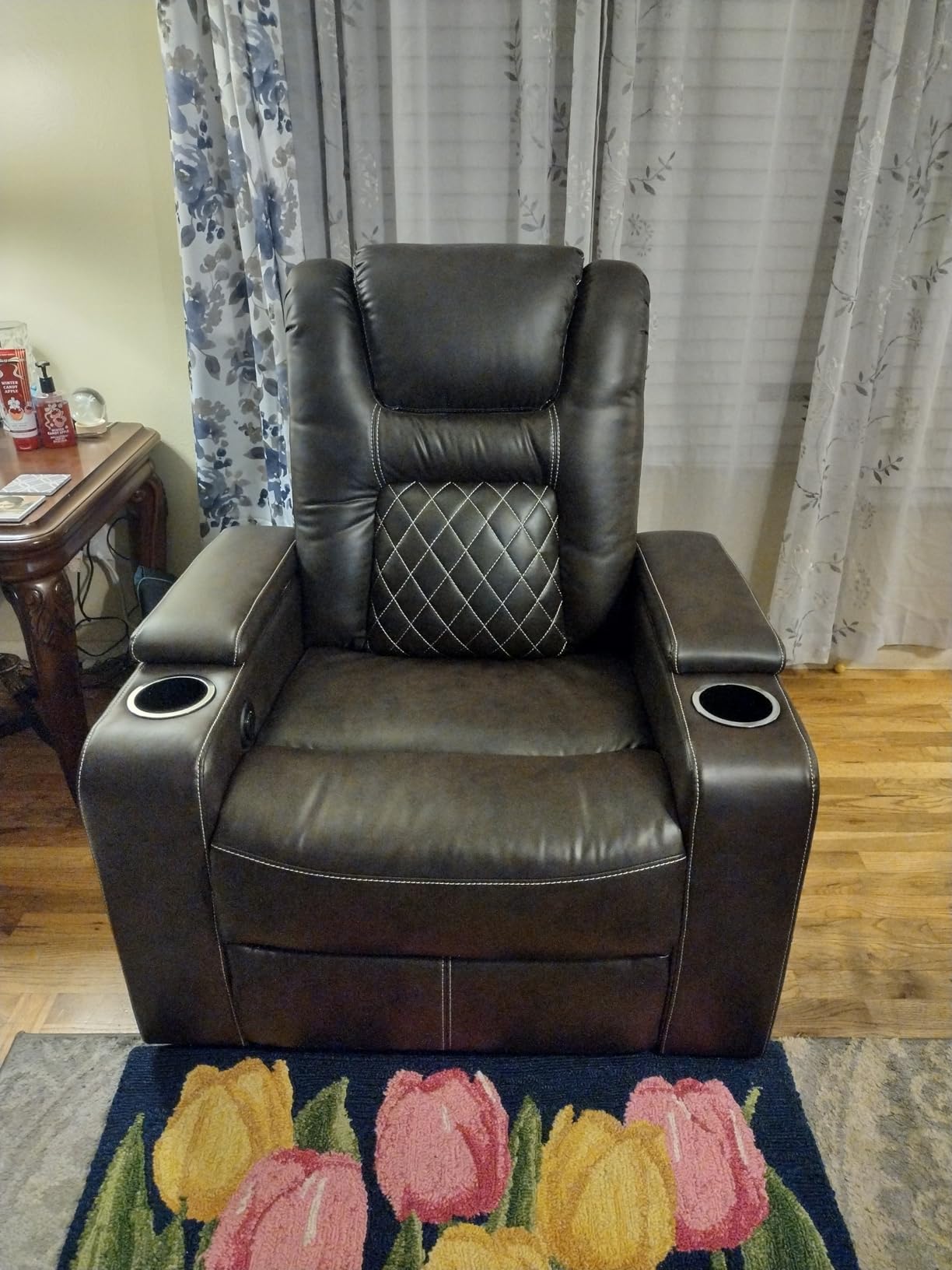 CANMOV Electric Power Recliner Chair with USB Ports and Cup Holders, Breathable Leather Home Theater Seating with Hidden Arm Storage (Black) customer photo 2