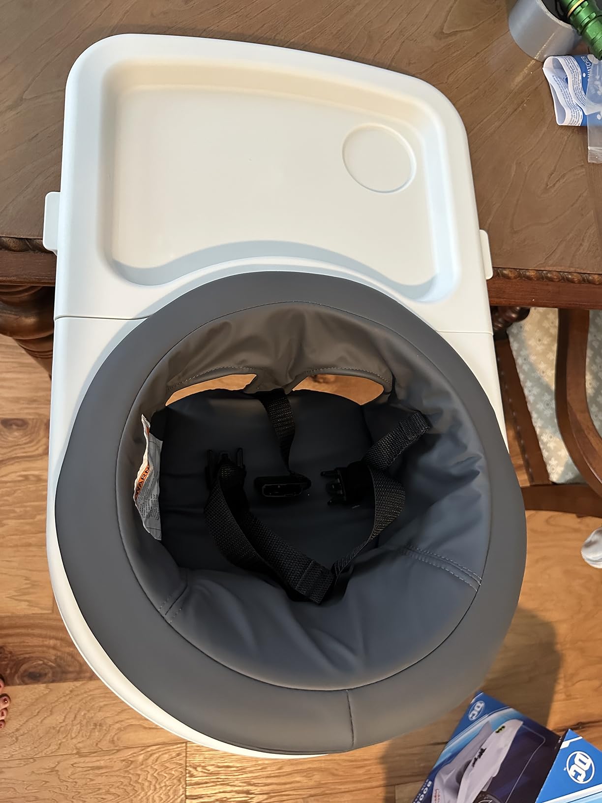 Chicco FastLock 360 Rotating Hook-On High Chair, Portable High Chair for Babies and Toddlers, Sets up in Seconds, Charcoal/Grey customer photo 2