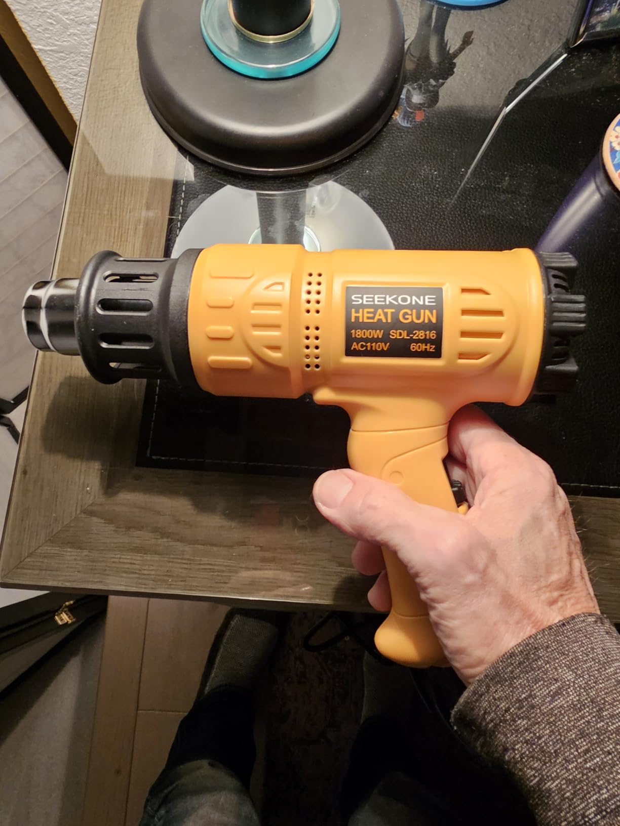 SEEKONE Heat Gun 1800W Heavy Duty Hot Air Gun Kit With Carry Case Variable Temperature Control 122℉-1112℉（50℃- 600℃） Overload Protection with 4 Nozzles for Crafts, Shrinking PVC, Stripping Paint customer photo 2